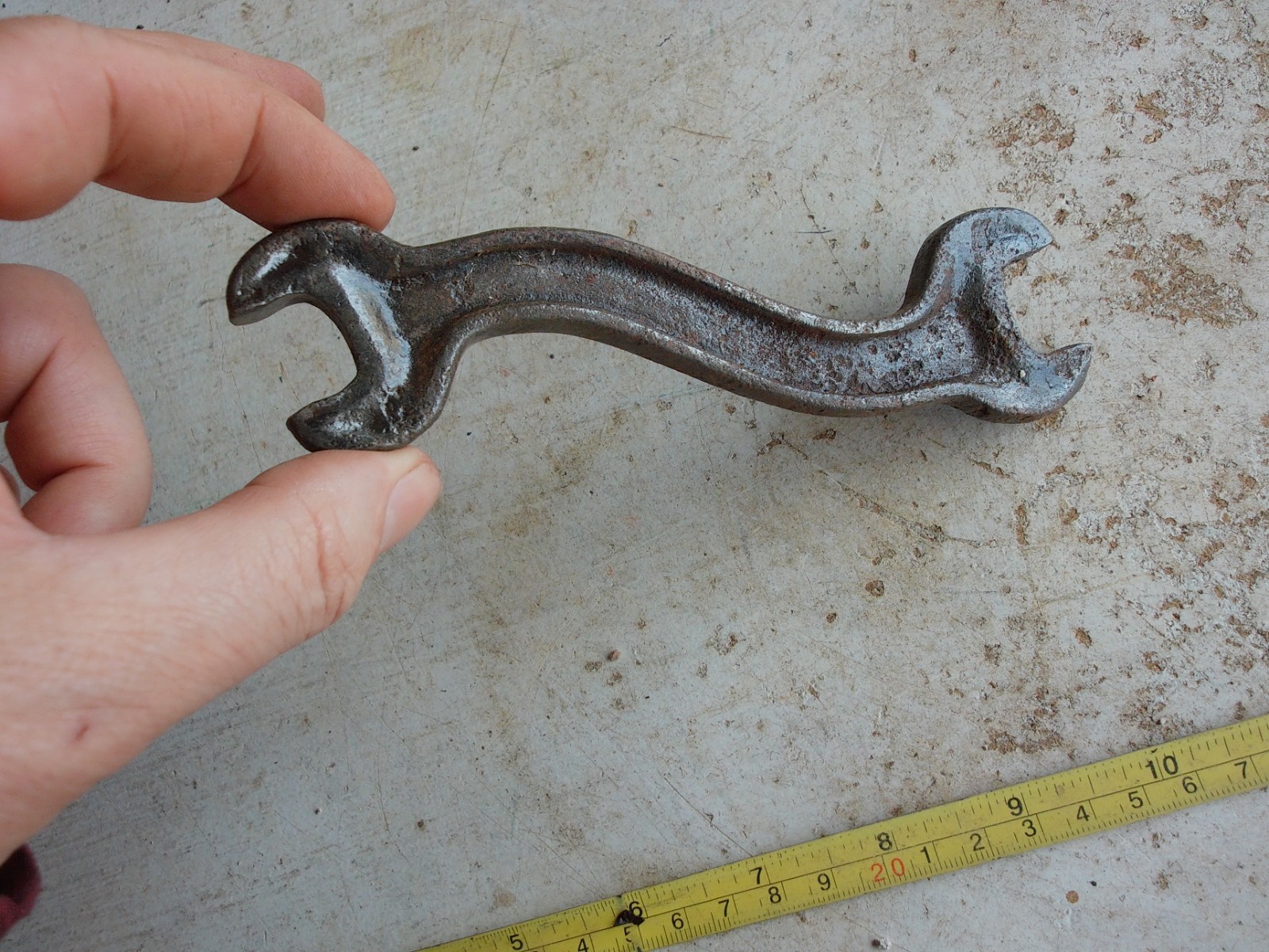 Vintage Small Curved Wrench Marked H523 1/2 Lot 26-22-L7