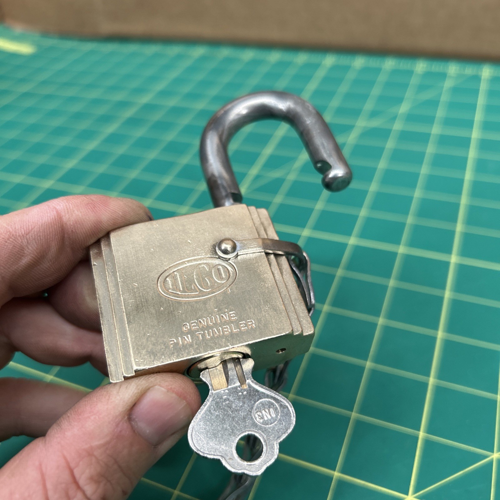Vintage ILCO Lock Genuine Pin Tumbler Shiny Brass Padlock w/ Taylor Key & CHAIN