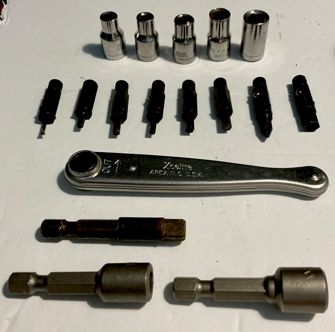 Vintage XCELITE Midget Socket Wrench Set ▪️16 pieces▪️Metal Case