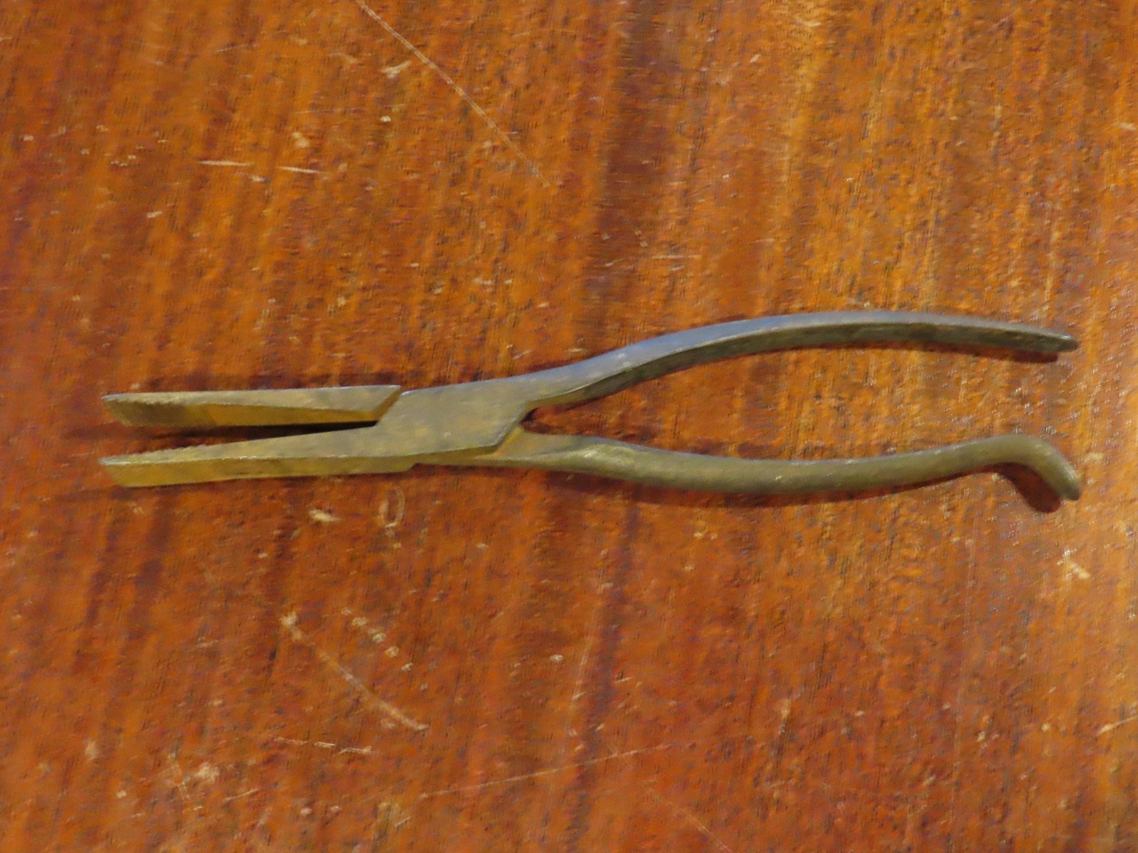 Vintage SCHUL-SONS USA #450 Duck Bill Pliers 10″ Leather