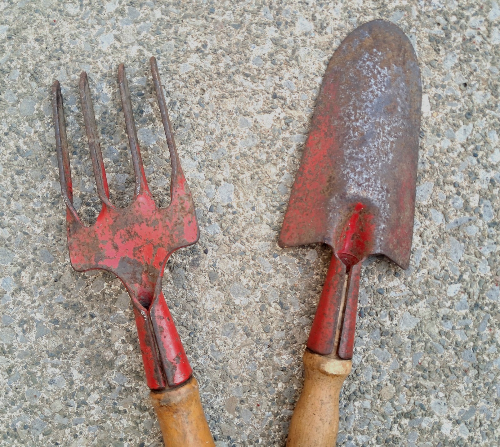 Vintage Garden Hand Tools Trowel Fork Set Wooden Handles Red Painted Rustic