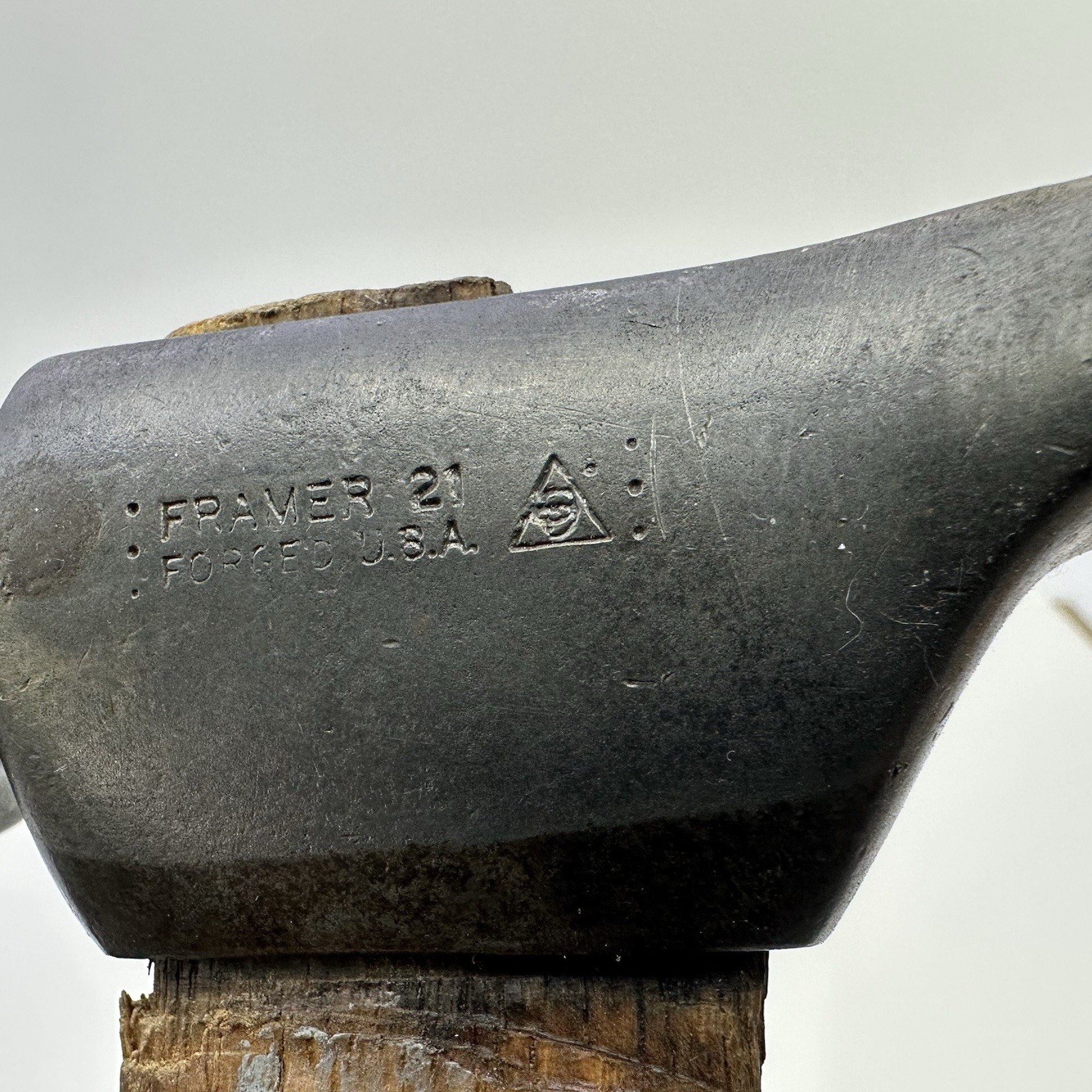 Hart – The Framer 21 California Framer Knurled Framing Hammer Original Handle