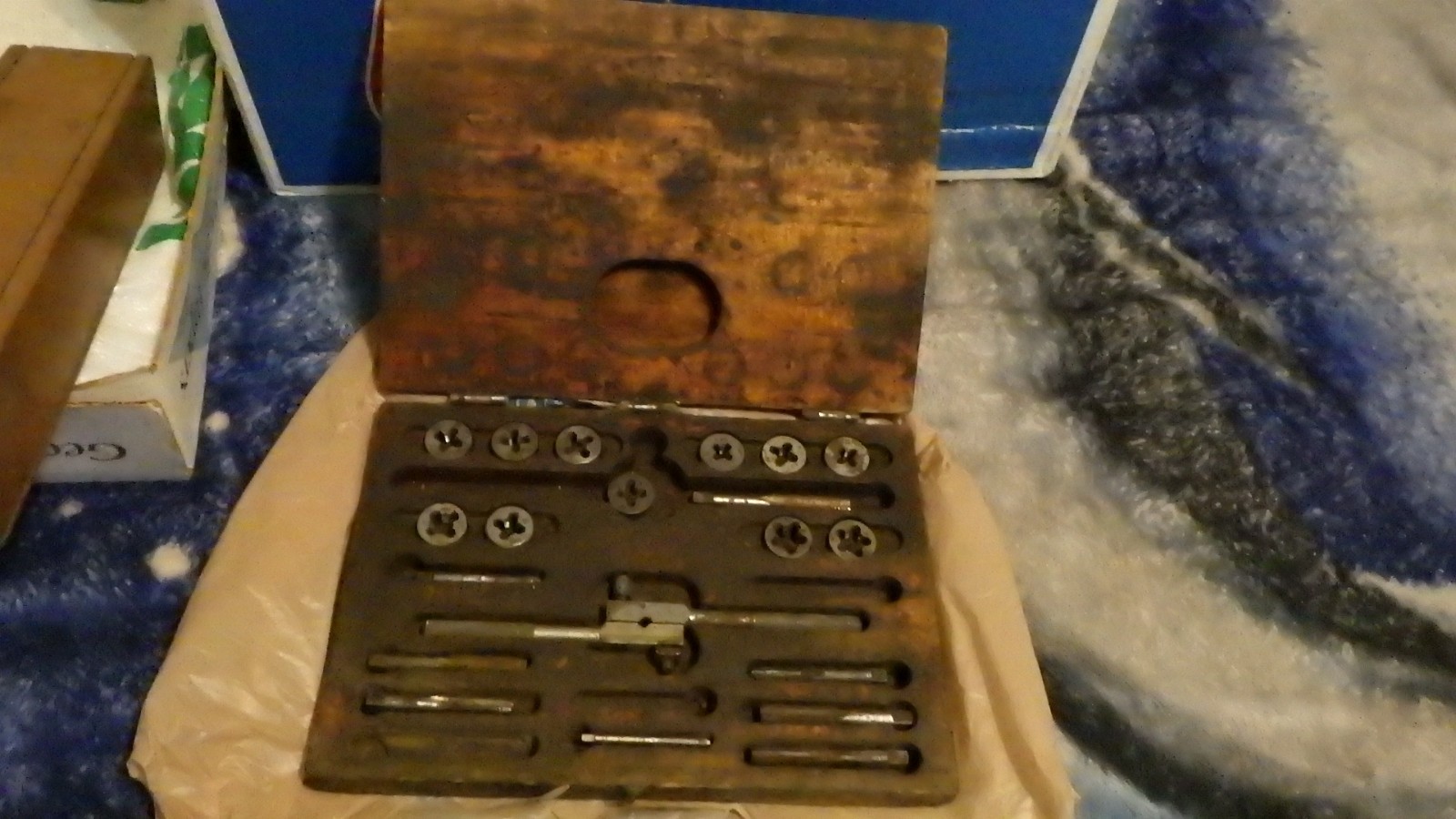 Vintage Tap and Die Set Made in USA, Original Wooden Box, USA, USS, SAE