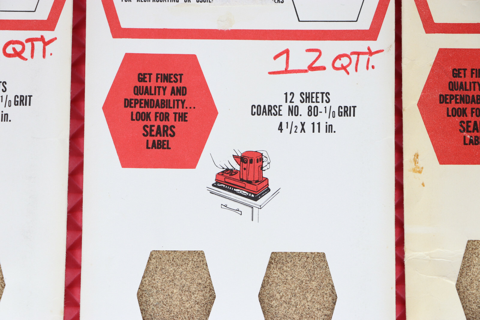 Craftsman Cosrse Sand Paper 80Grit Lot Of 32 Sheets USA 2240 2241 768 769 927403