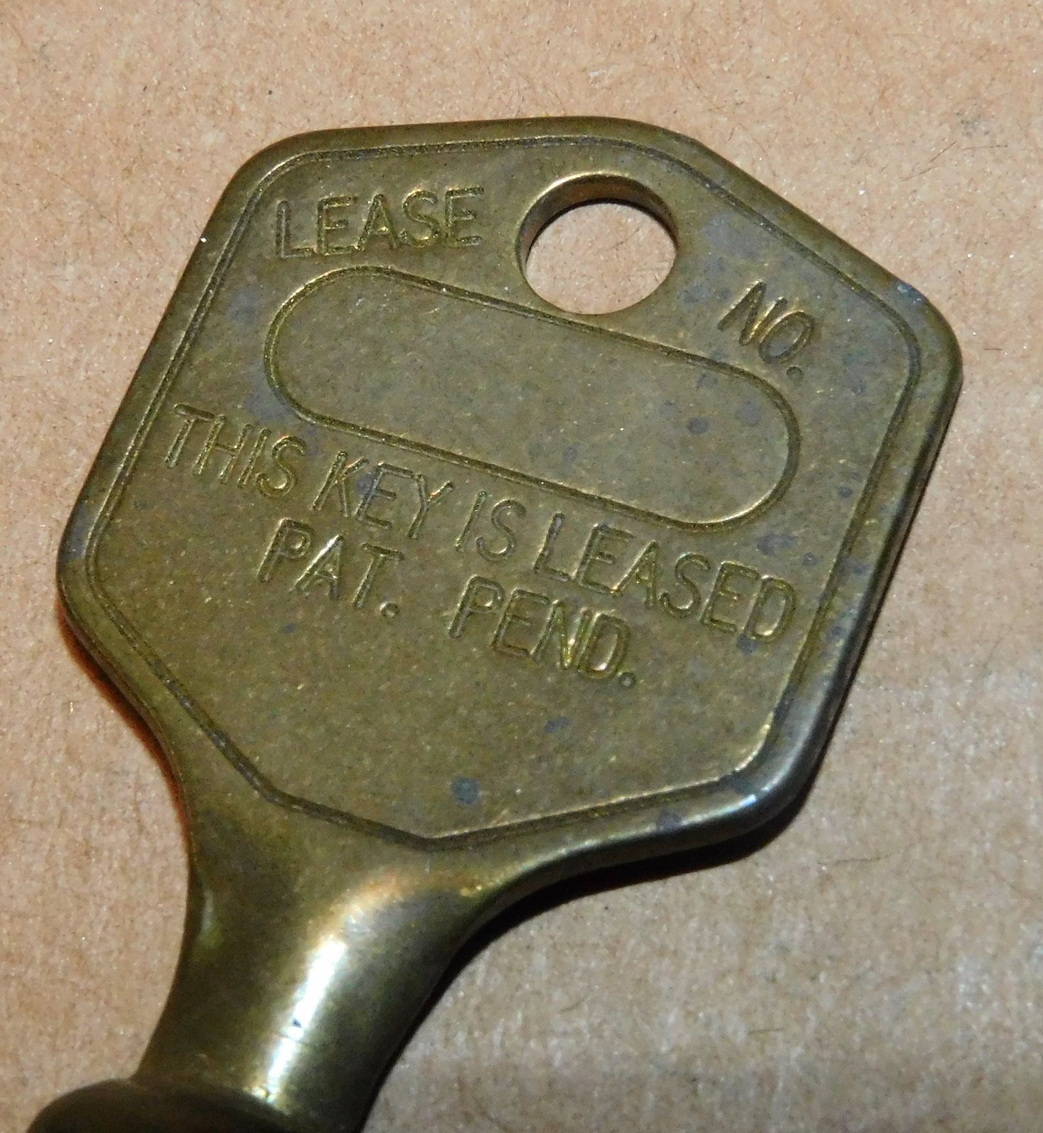 Vintage Supra Products Inc Box 3167 Old Brass Key D5290