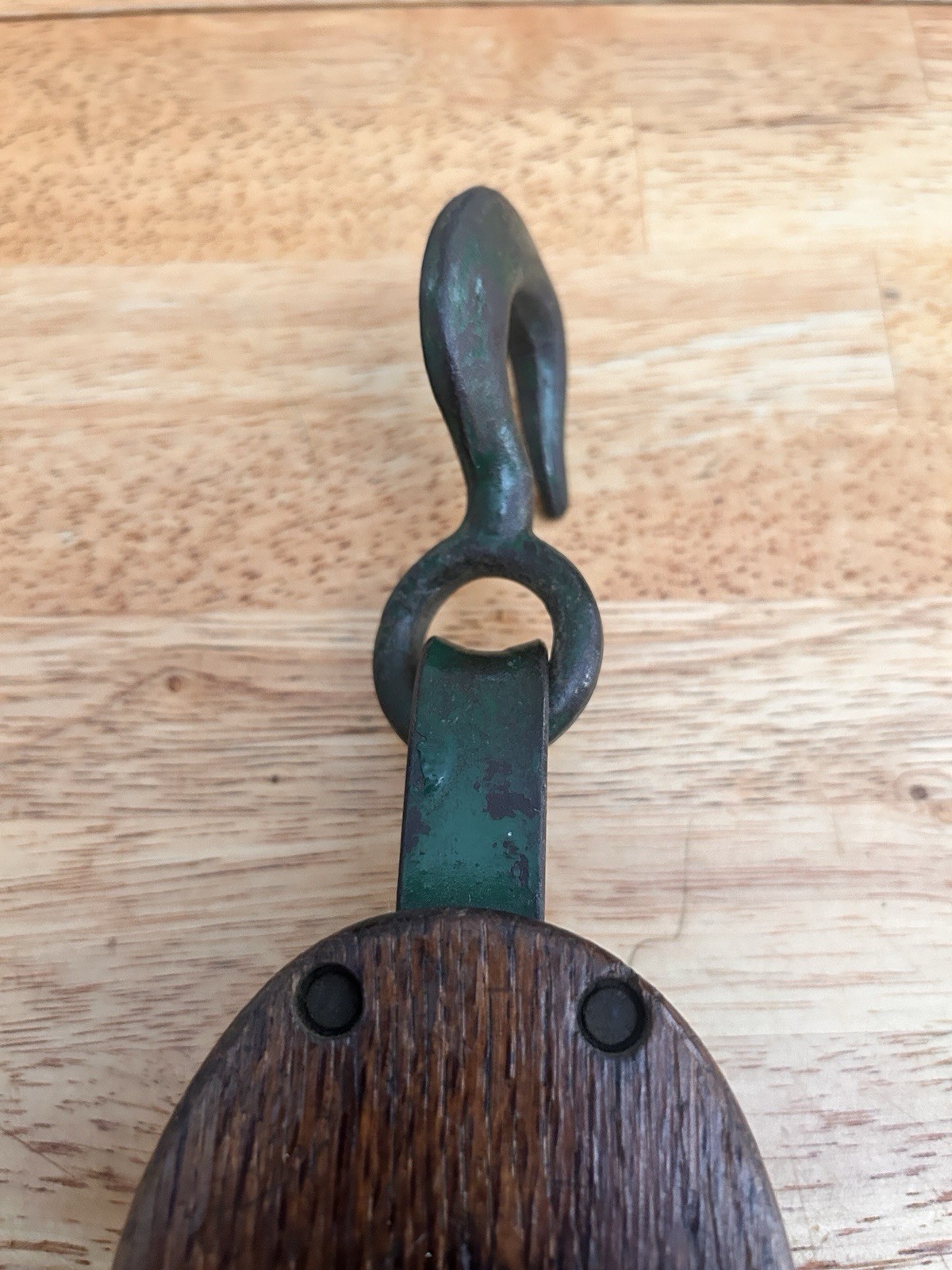 Vintage Upson-Walton U-W Wood Pulley Block Single Sheave Iron Hook Cleveland
