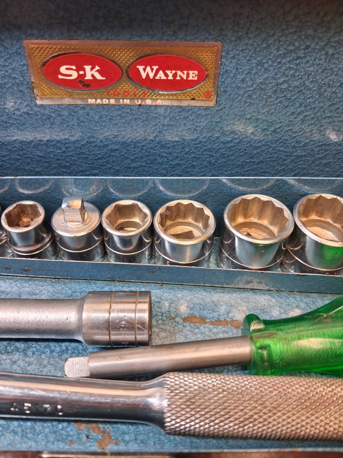 S-K Wayne 17 Piece 3/8 and 1/4 Drive Socket Set USA Ratchet SAE w Case 🇺🇸
