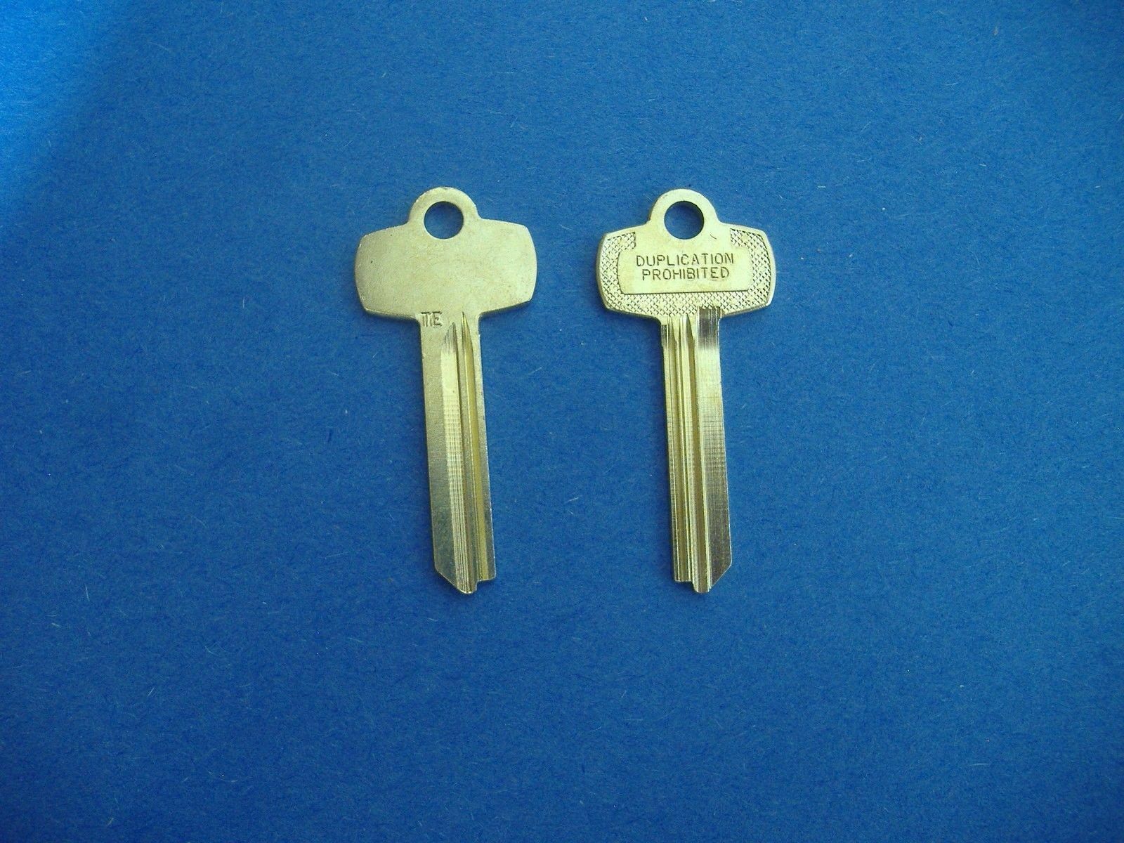 TWO NICKEL SILVER FITS BEST KEY BLANKS FOR “TE” KEYWAY BLANK
