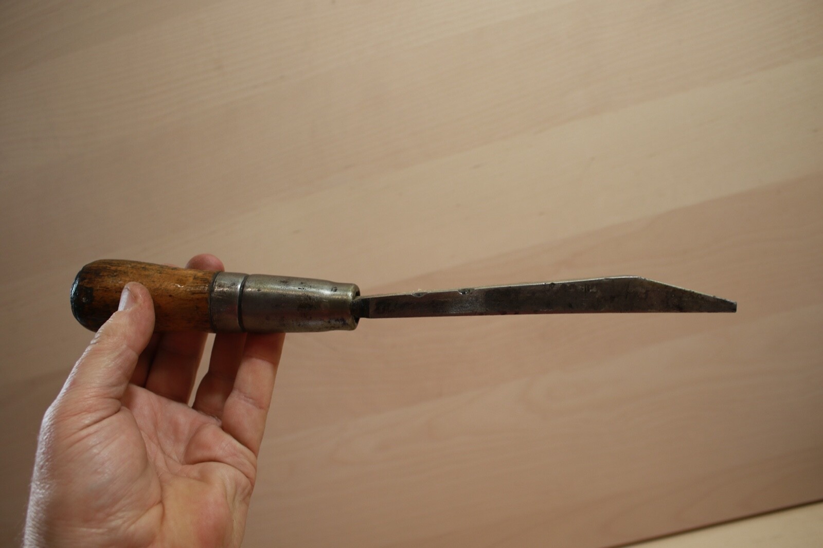 Vintage Unknown Chisel (1 1/2″ Wide) – Very Heavy 1 Pond 7 ounces – See Below