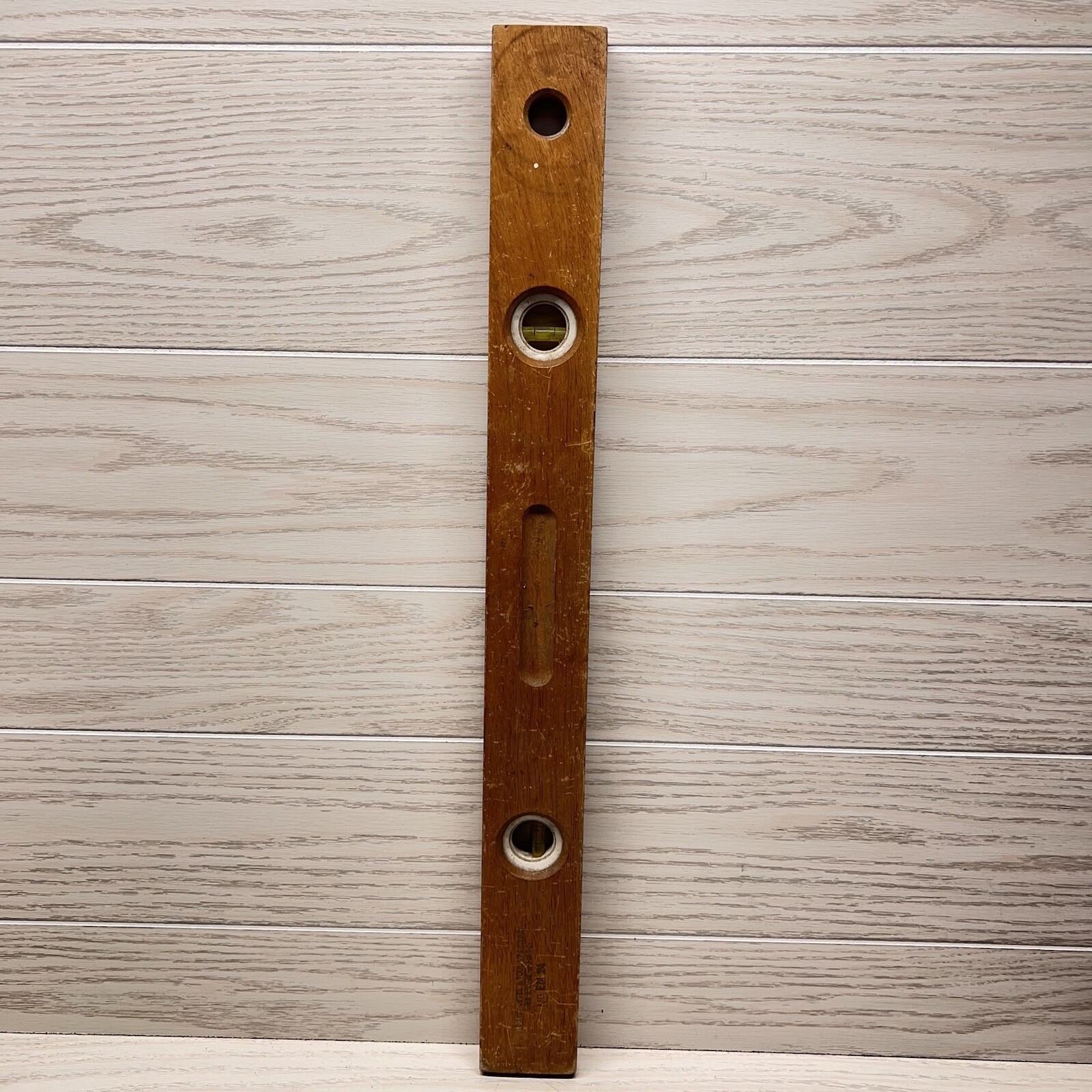 Vintage EXACT Level Co. 24″ Wood Level – Vertical & Horizontal Bubbles – NJ USA