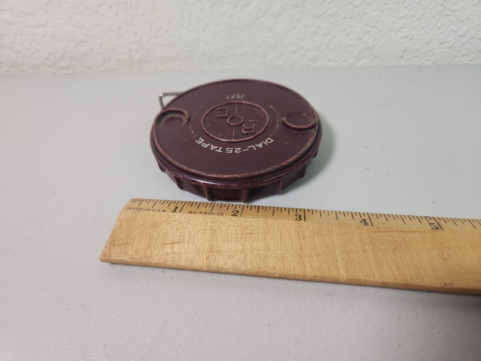 Vintage ROE “Dial” Steel Tape Measure – 25 Ft – Made in USA