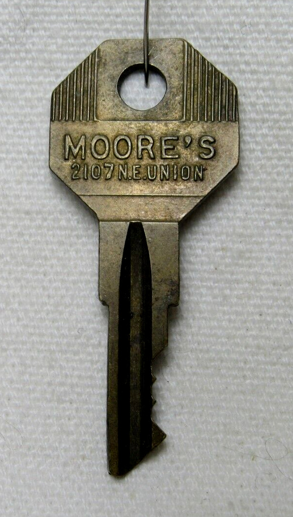 Vintage Hazelton Brass Key “MOORE’S 2107 N. E. Union Portland Or ” Key USA