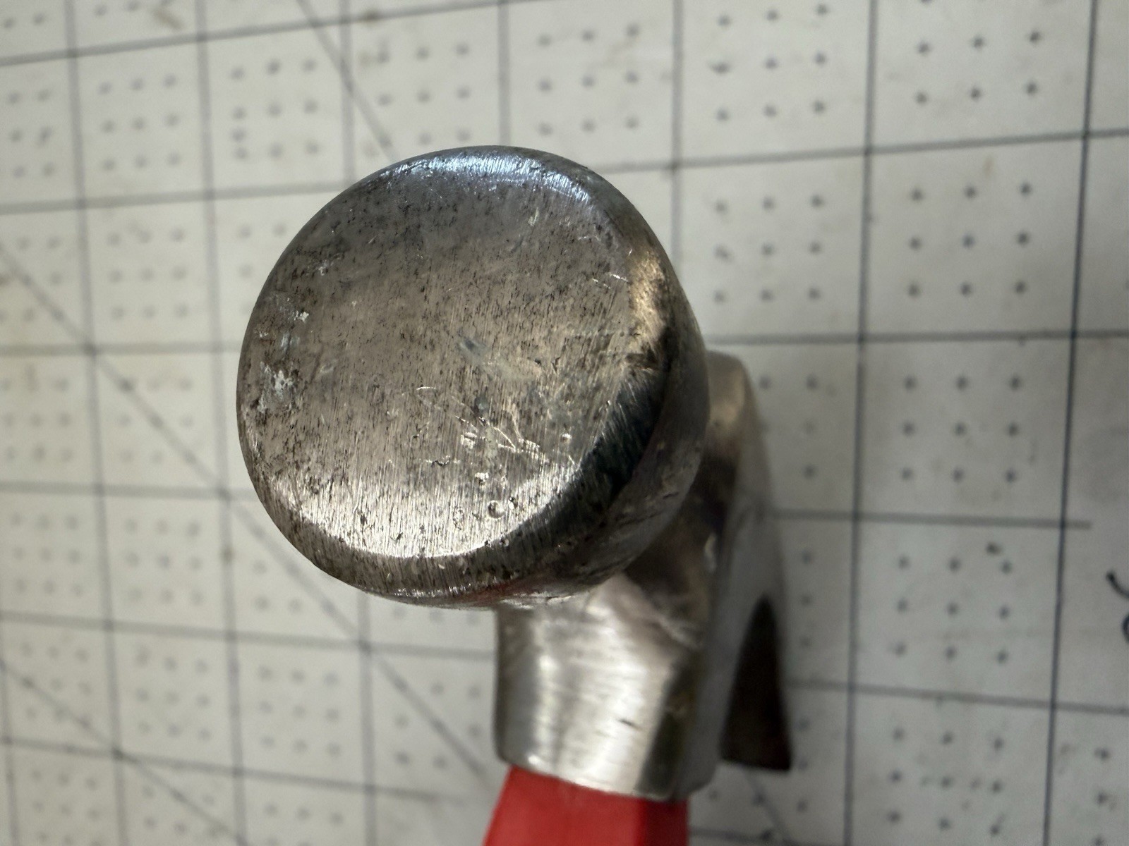 8 OZS. claw hammer fiber glass handle, cushion grip AS SHOWN