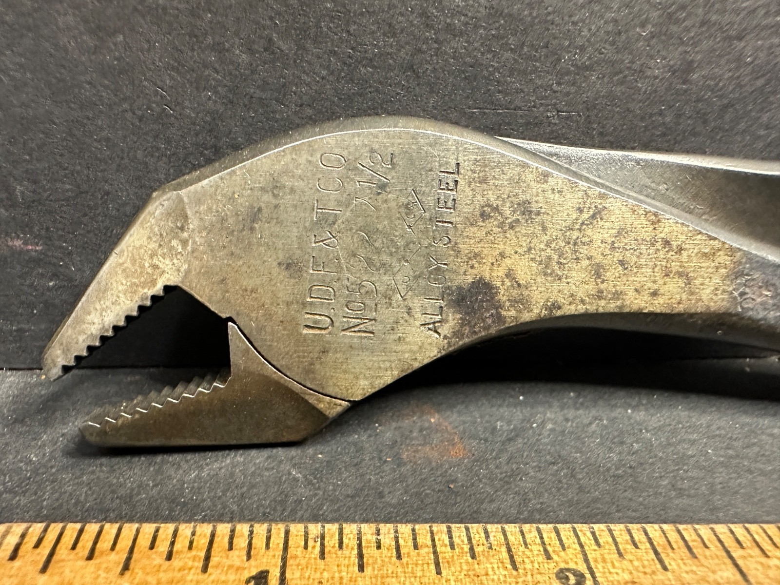 VINTAGE U.D.F&T CO. UTICA #522-7 1/2 PLIER WRENCH