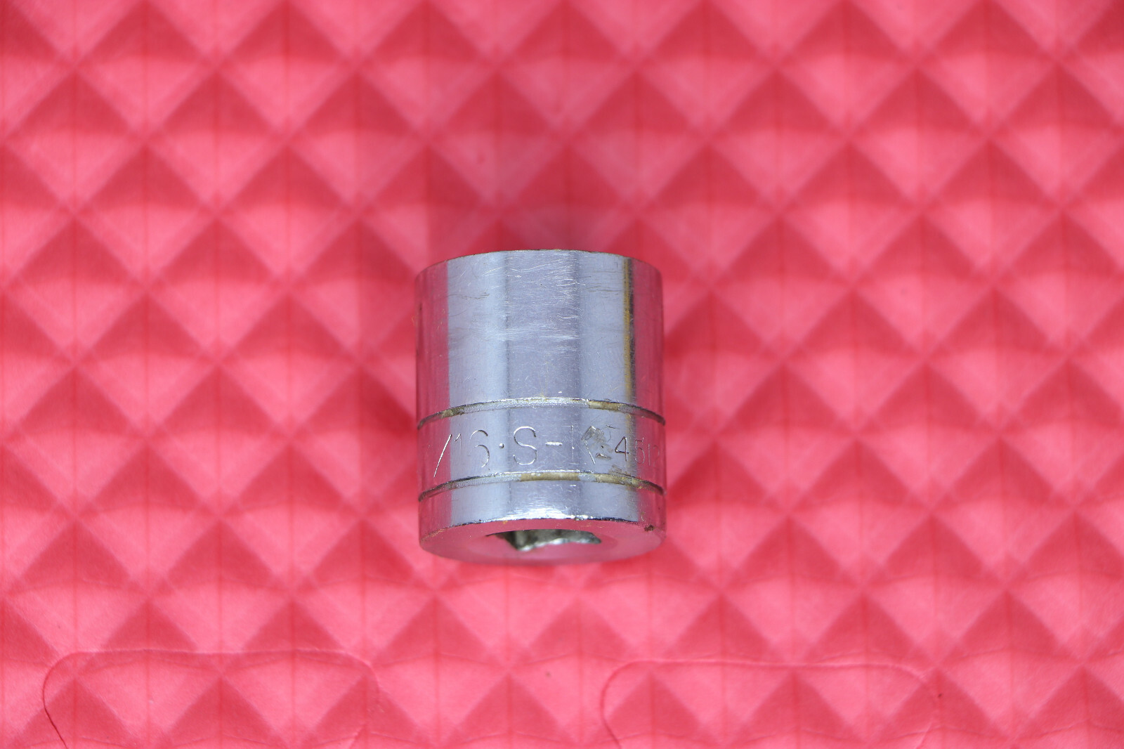 SK Hand Tools 45126 3/8″ Dr. 13/16″ 12pt Standard Fractional Chrome Socket