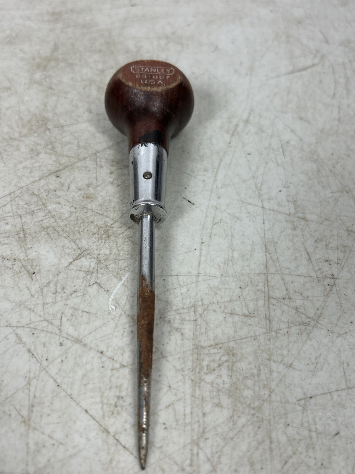 Vintage Stanley 69-007 Woodworking Scratch Awl