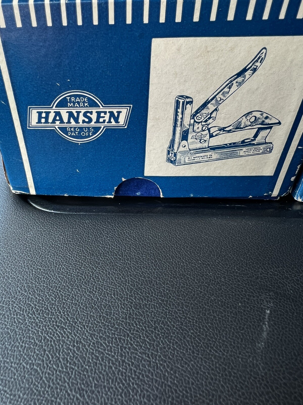 Vintage A.L. Hansen Tack Points No 45 46 Blue Line 5000 Box Chicago IL 5/16 3/8
