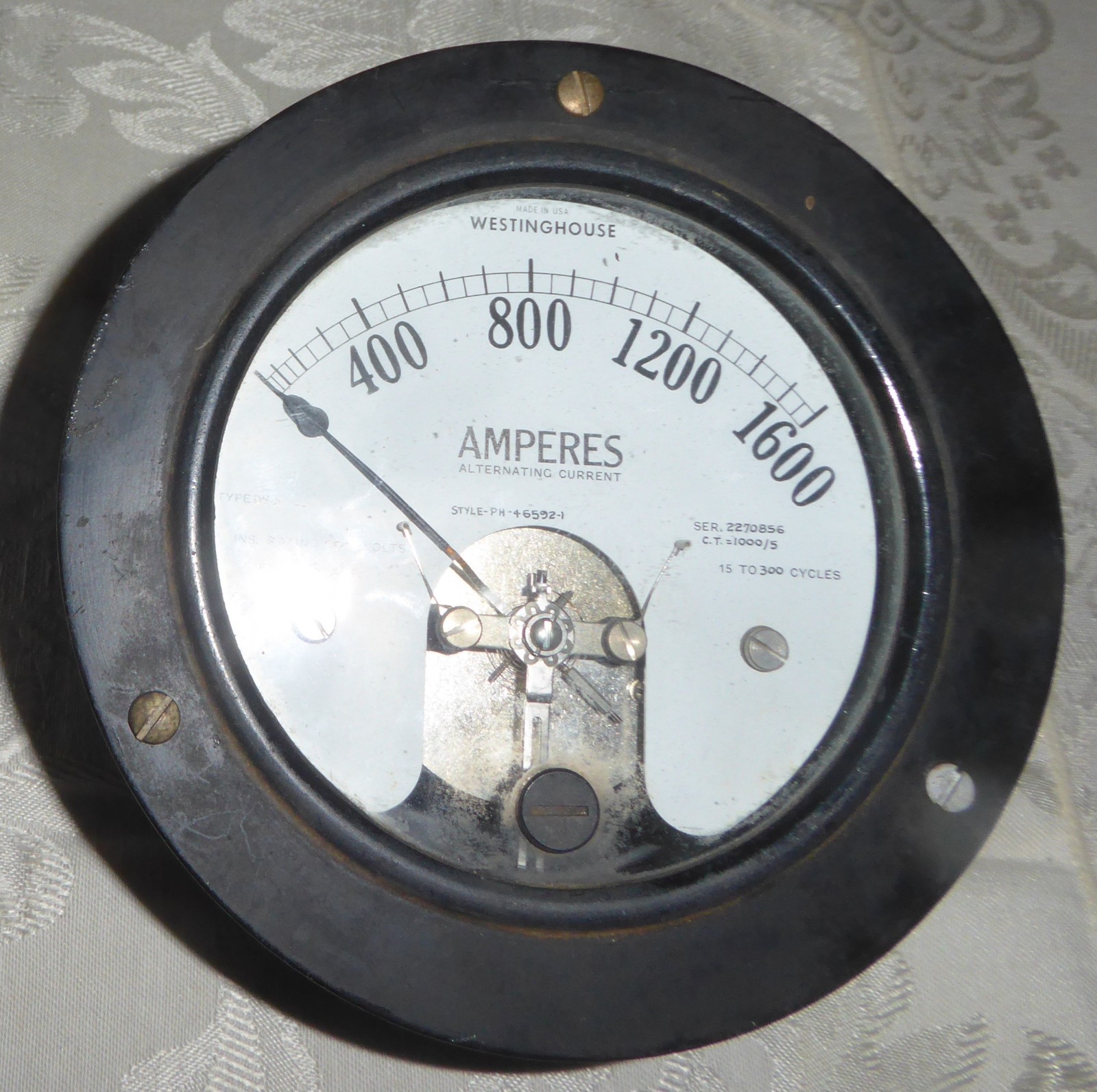 Vintage Westinghouse Analog Surface Mount 0 – 1600 Ampere Meter