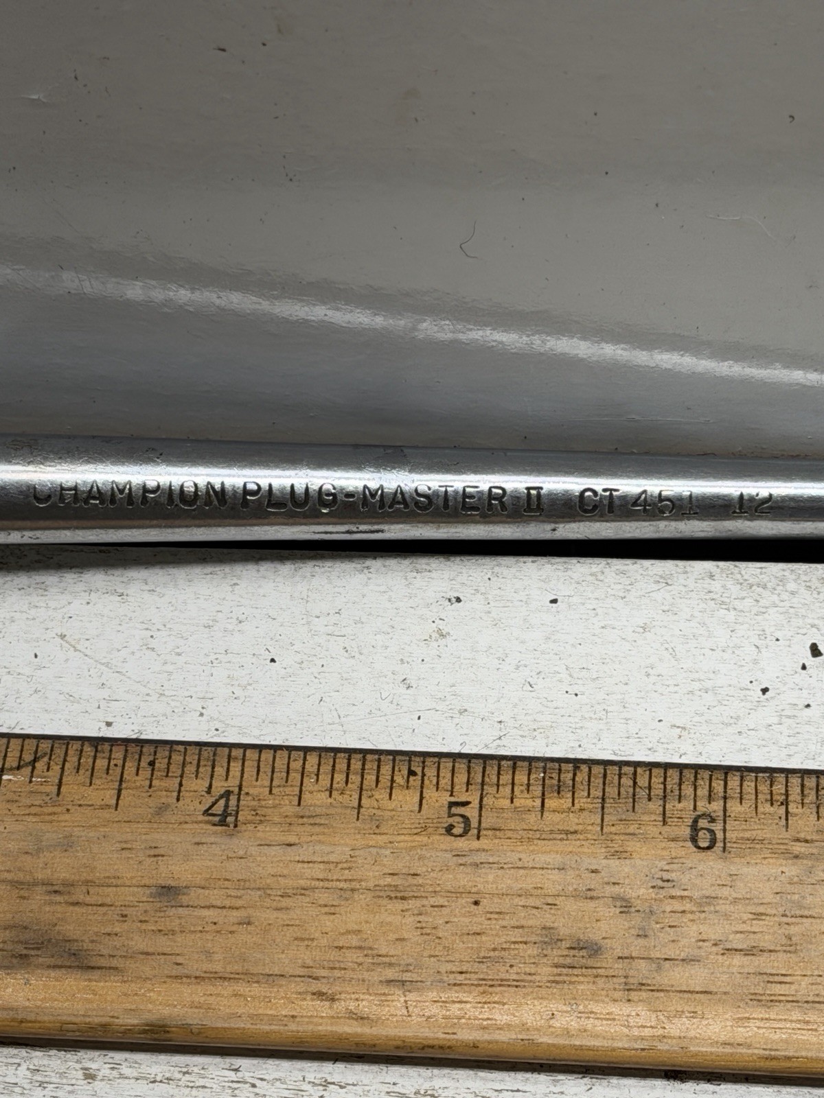 Vintage Champion Plug Master II CT451 Off Set Flex Head Ratchet Knurled Handle