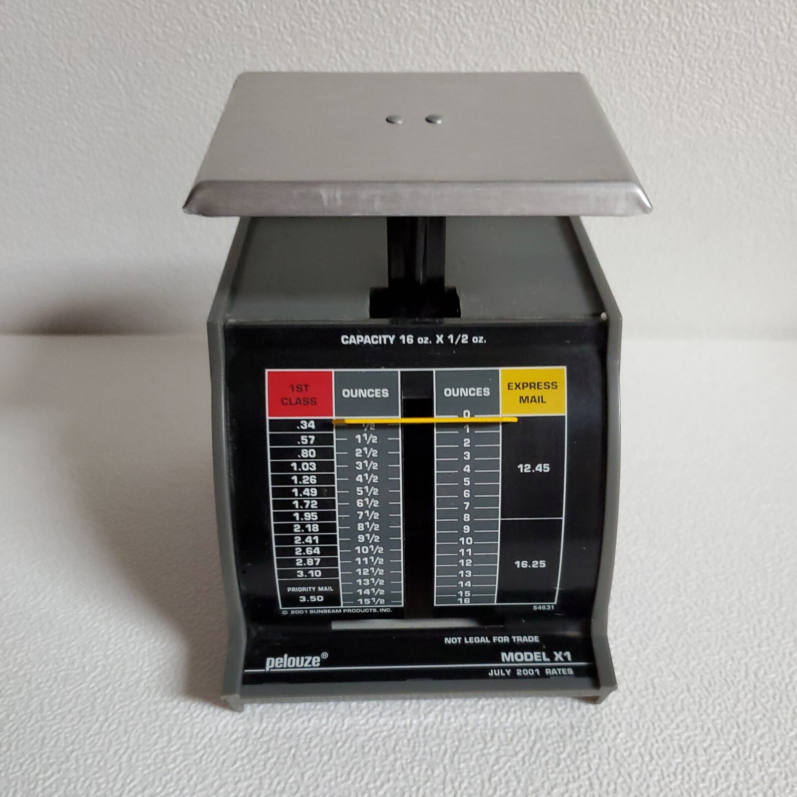 Pelouze Model X1 Shipping Scale JULY 2001 RATES 16 oz. X 1/2 oz. Accurate