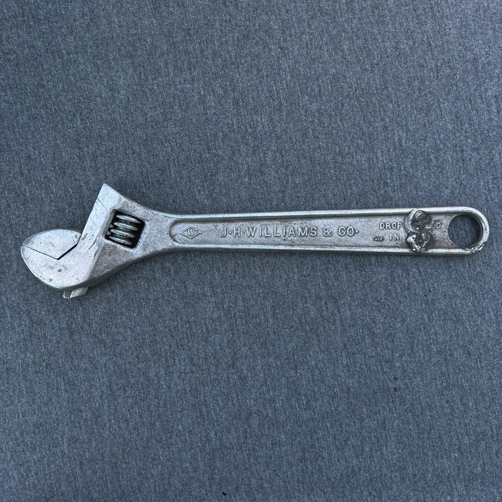 J.H. Williams 10″ SUPER JUSTABLE ADJUSTABLE WRENCH USA Diamond W