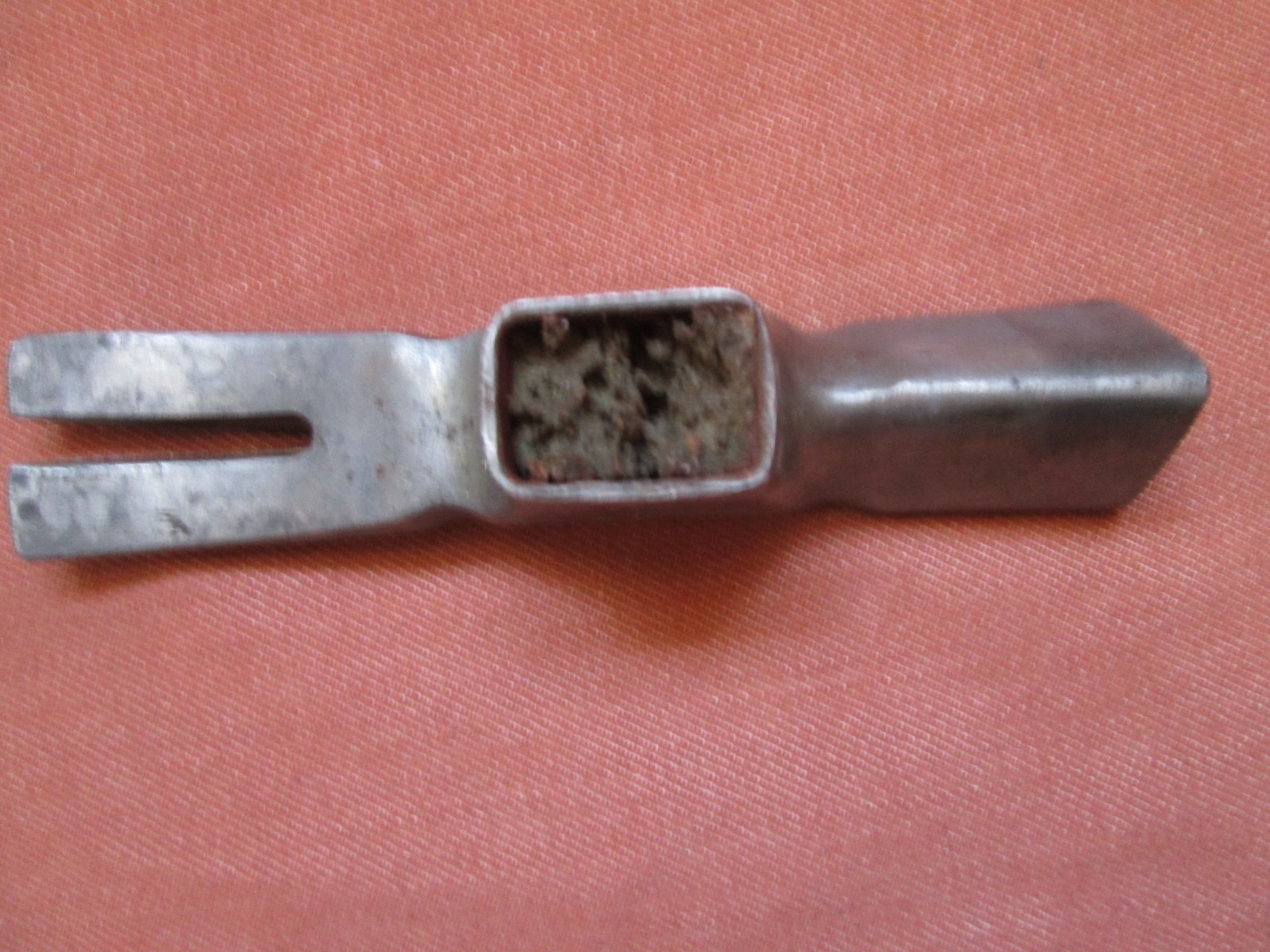 “Ted Hammer” framing claw hammer triangle head waffle face 6-1/8” long