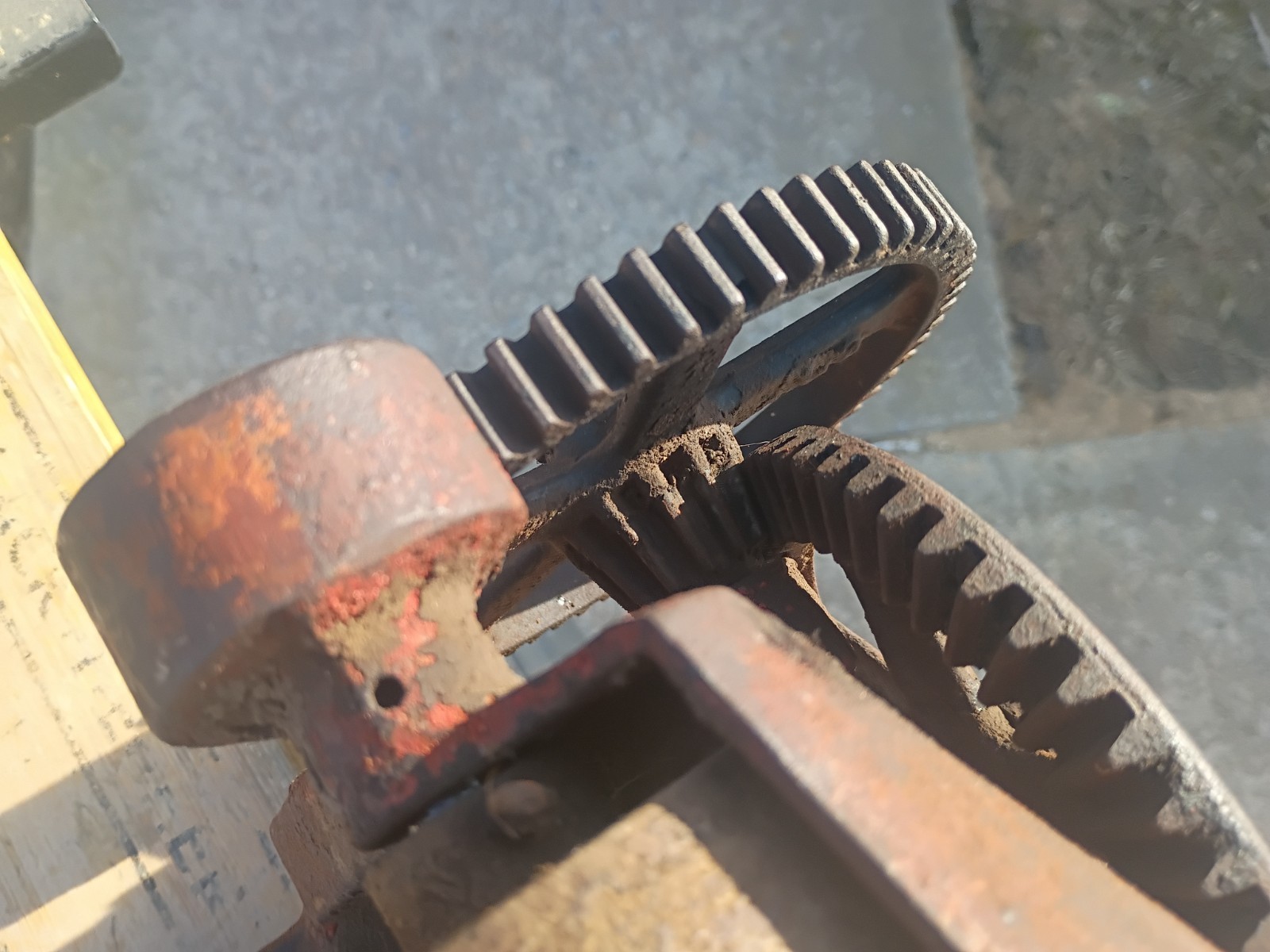 Antique Hand Bench Grinder / Sharpener / Buffer w/ Clamp Exposed Gears **Works!