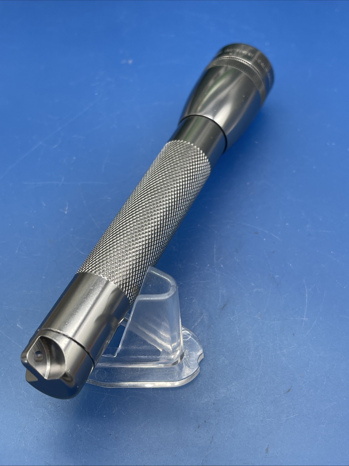 #R4F Mini Maglite Flashlight AA Grey 6″ Mag Instruments California Vintage
