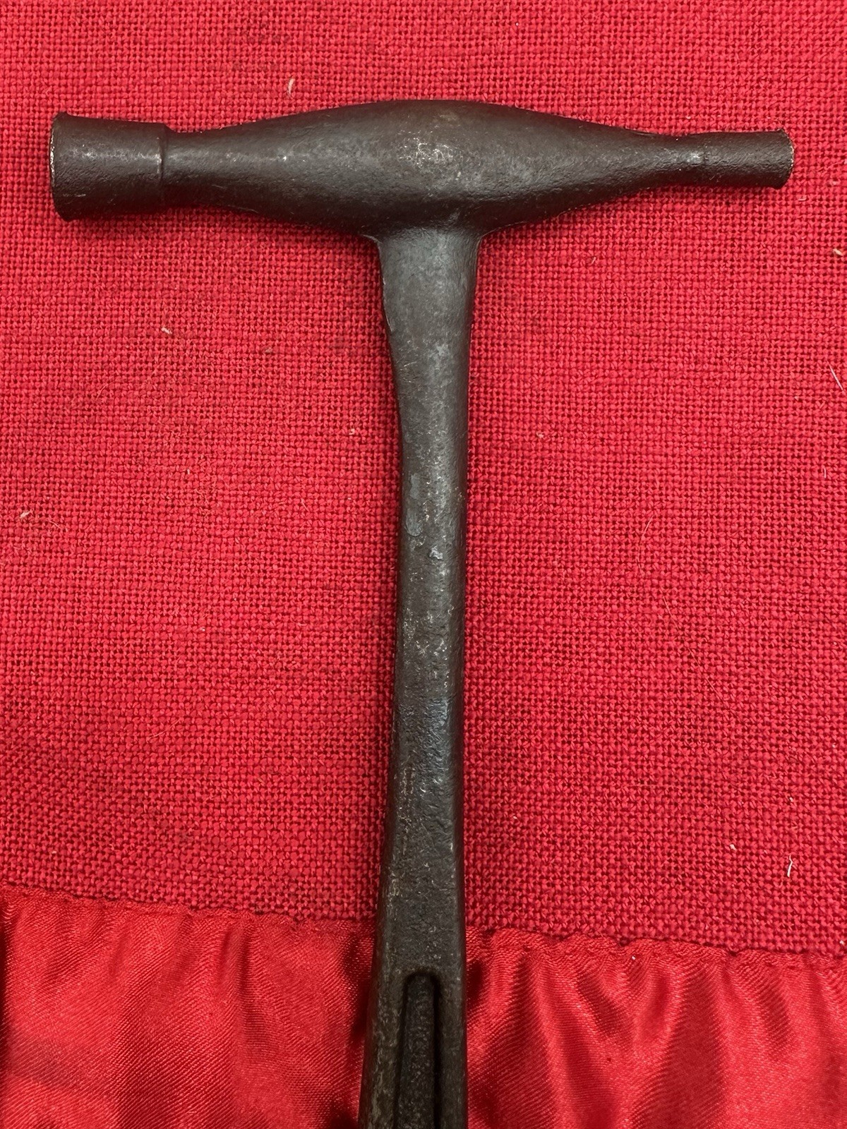 Vintage K & B Co New Haven, CT USA Drop Forged Steel Tack Hammer Nail Puller 10”