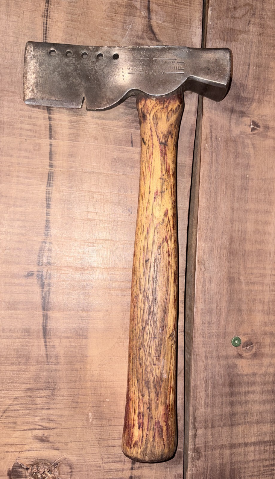 Vintage True Temper Genuine Underhill No. 70 Roofing Shingling Hatchet Axe