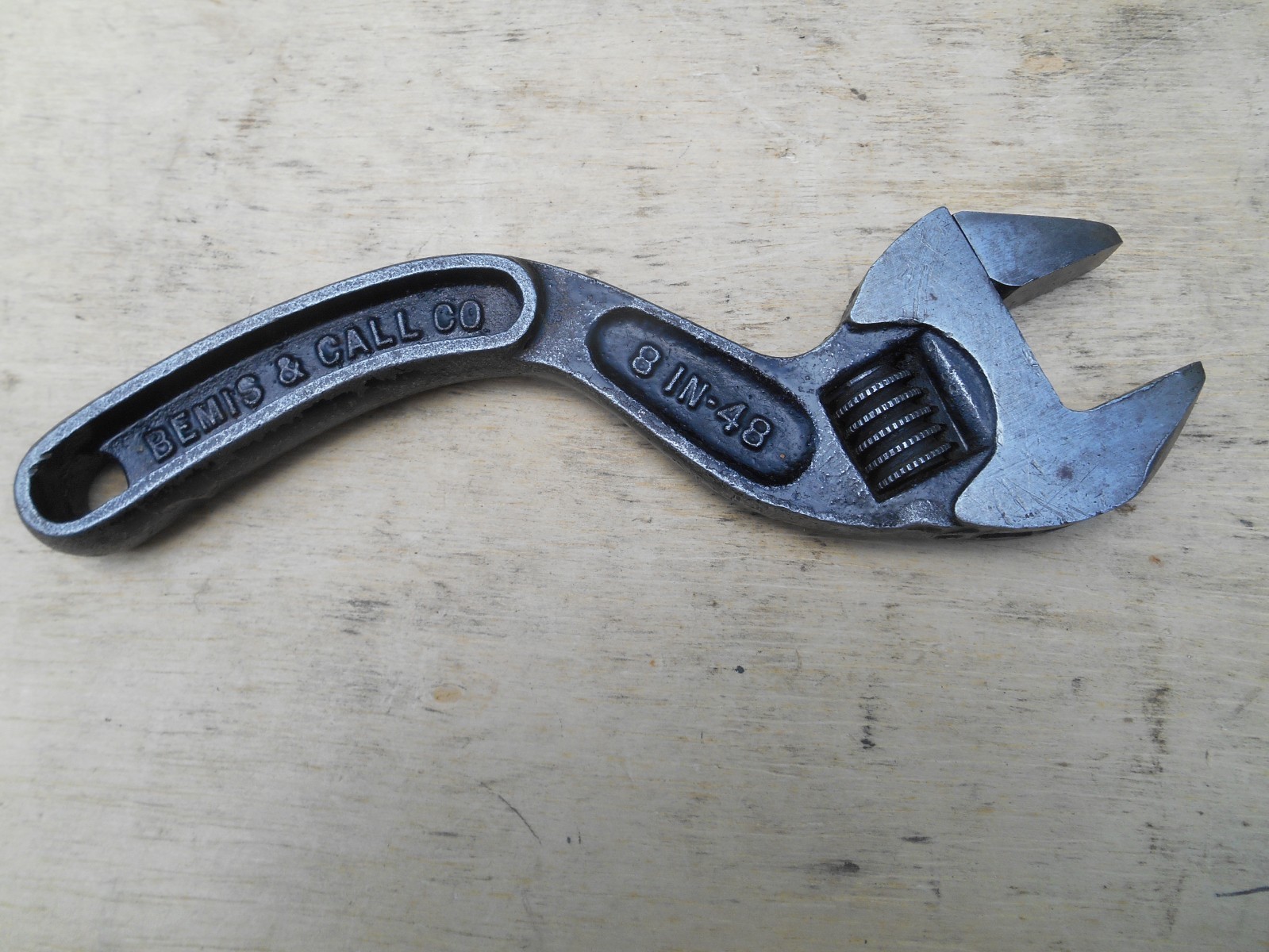 BEMIS & CALL CO. 8 IN – 48 ADJUSTABLE CURVERD WRENCH SPRINGFIELD, MASS. USA