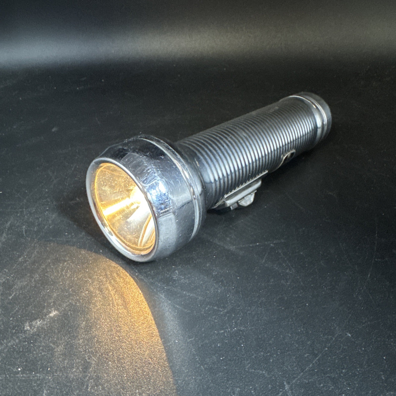 Vintage Trutest Supreme Flashlight – 7 Inches Works – uses 2 D Cell batteries