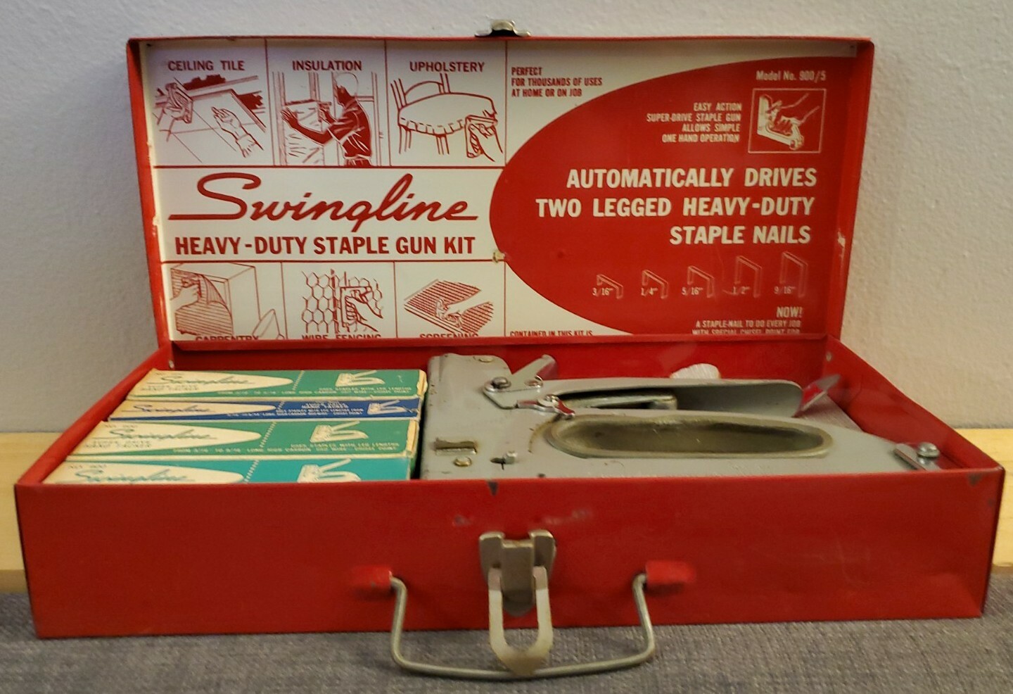 VTG SWINGLINE Heavy-Duty Staple Gun Kit Original Case, Includes Staples, #900/5