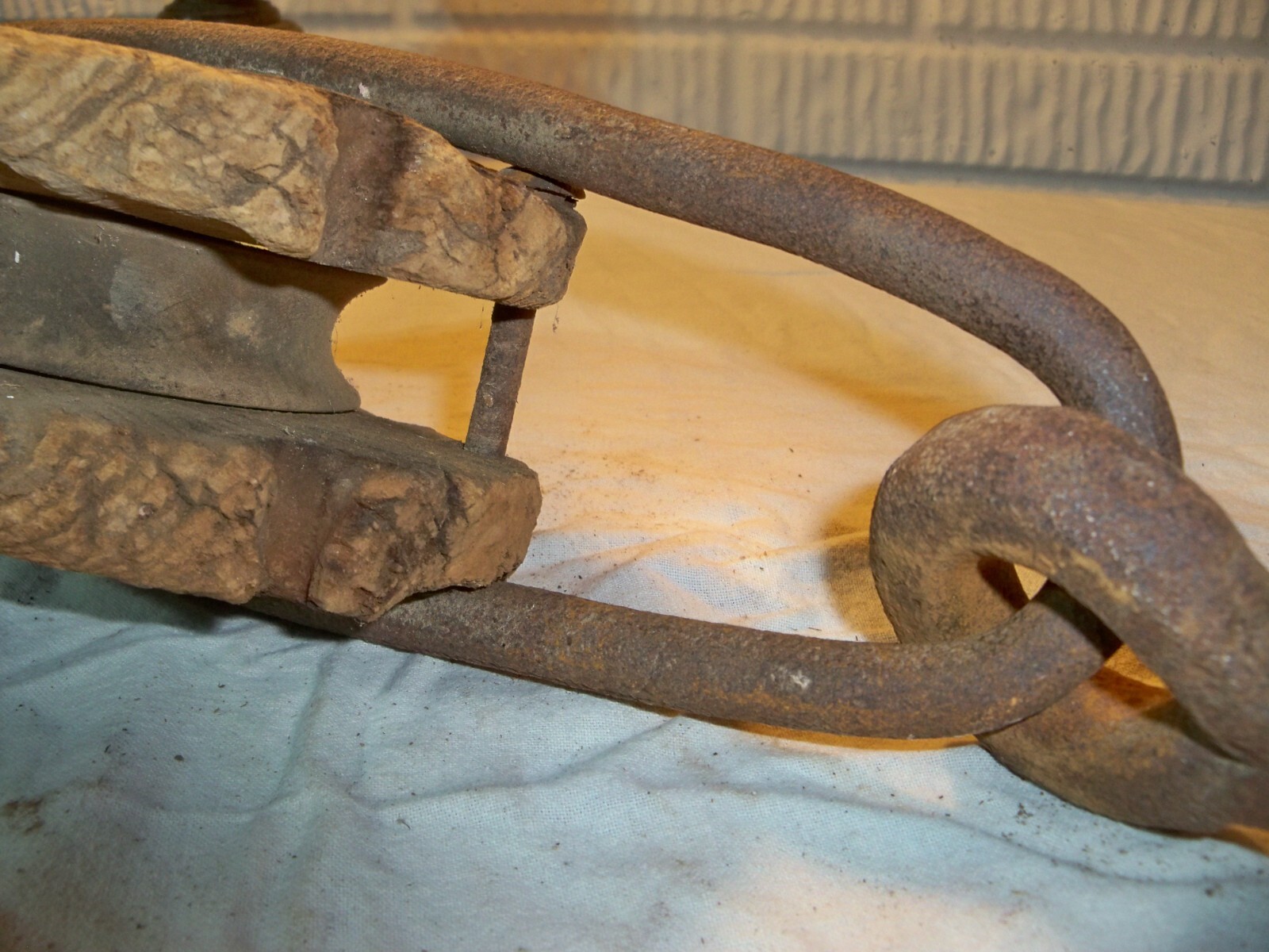 Vintage Wood Pulley Block and Tackle Anvil Mark 19 Inches NICE
