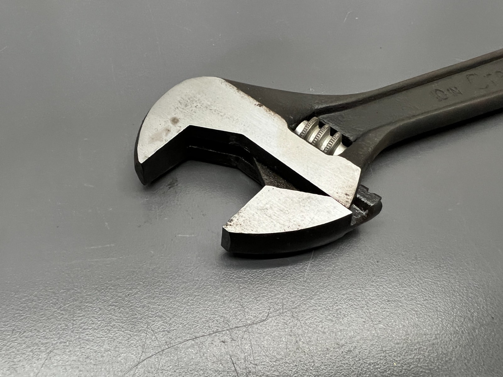 VINTAGE CRESCENT CRESTOLOY 10″ 250MM ADJUSTABLE WRENCH BLACK – VGC – USA