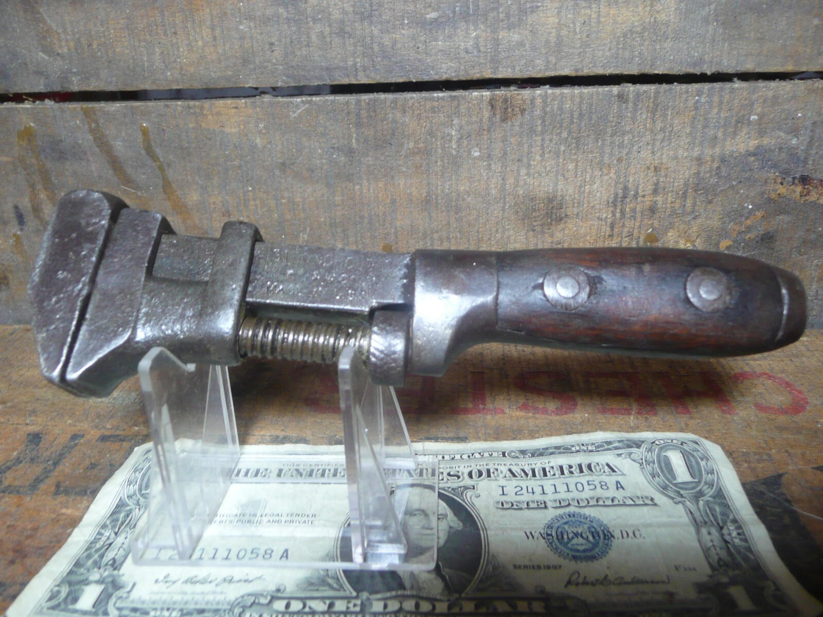 Vintage STRONGHOLD P.S.&W. 6 1/2″ Monkey Wrench.
