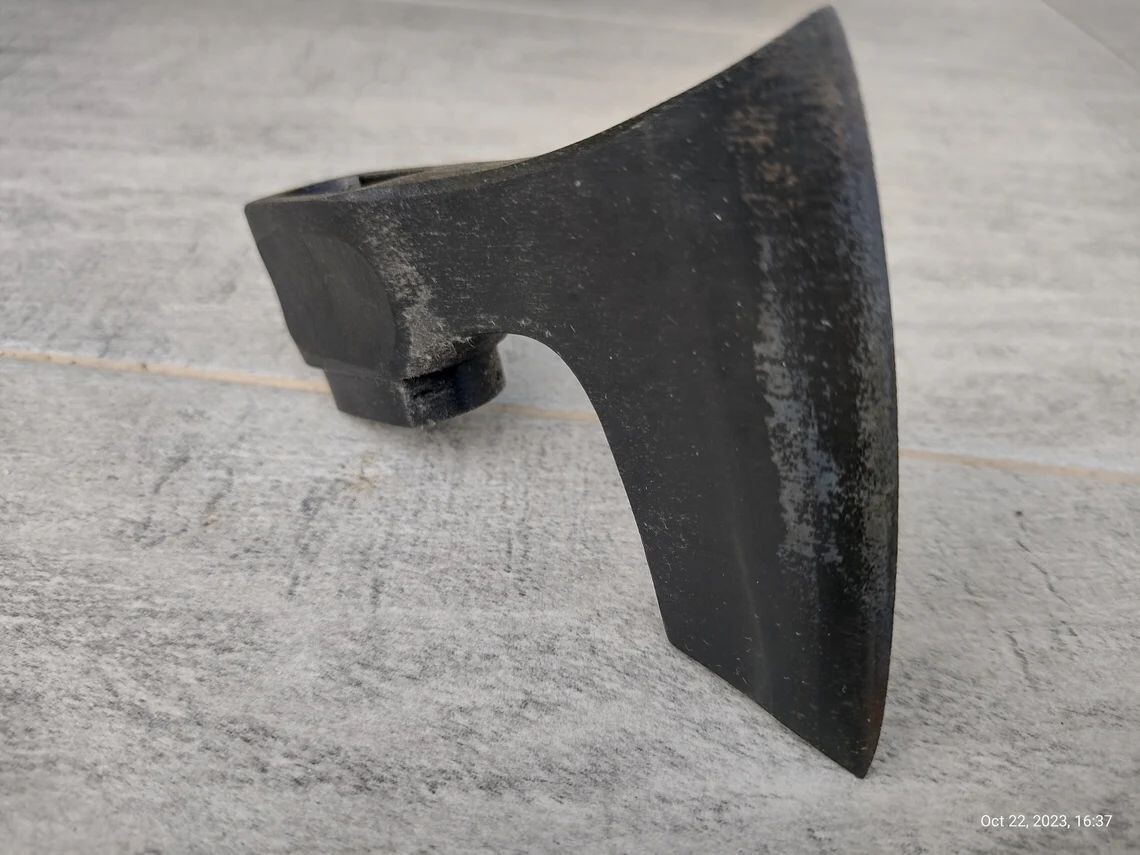 Bearded axe hatchet compact HEAD – Viking type