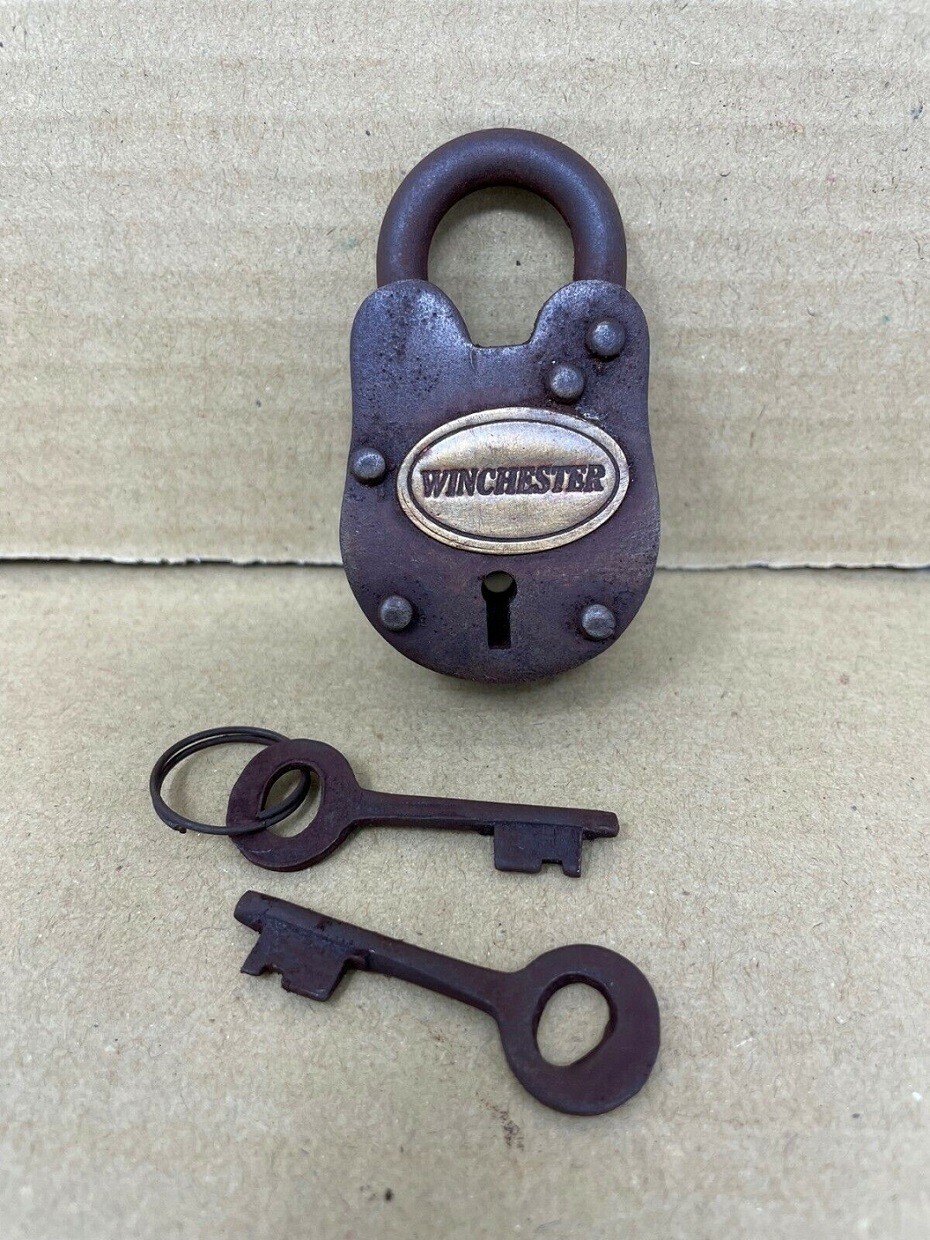 Winchester Old West Cast Iron Lock With 2 Keys Rusty Antique Finish