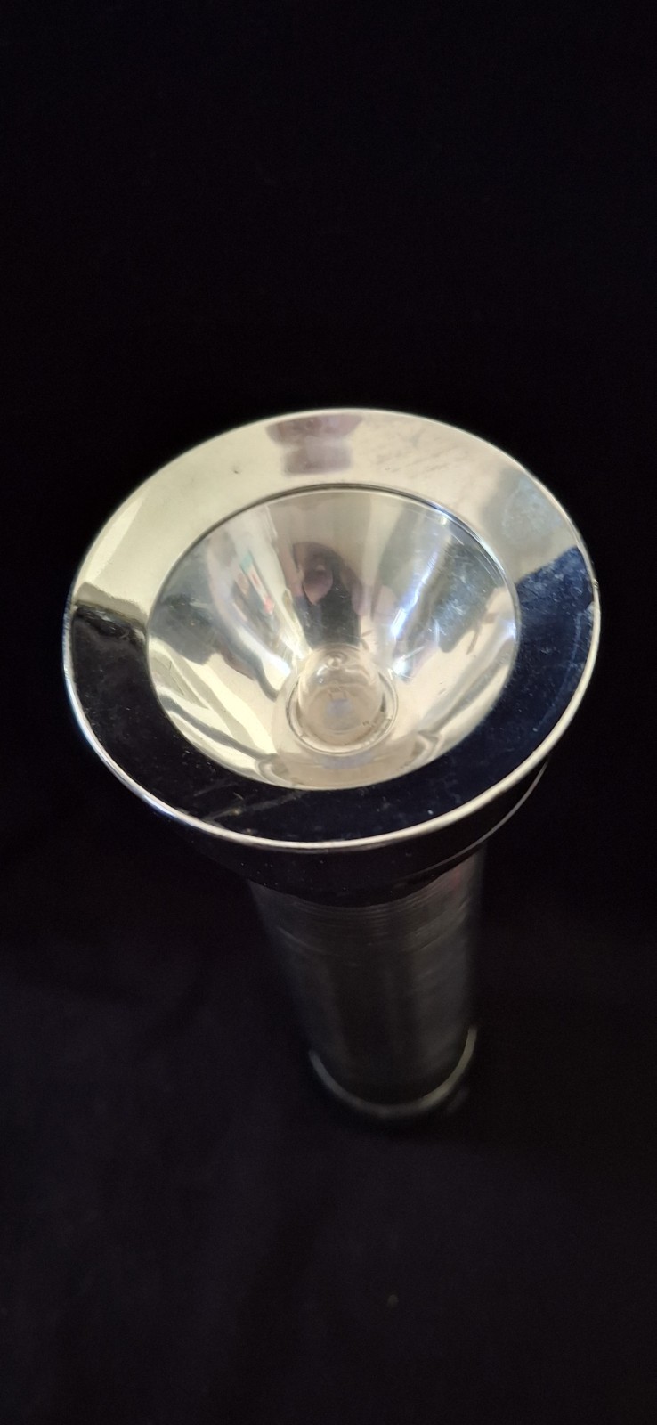Vintage EVEREADY Captain Flashlight, chrome w/ Ring. 7 1/2 in slide tested/works