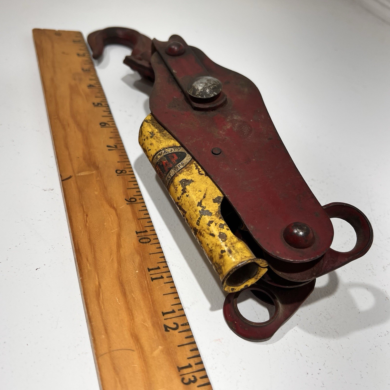 Vintage Metal Block Tackle Pulley Hoist Hook Red Yellow Industrial Farm Decor