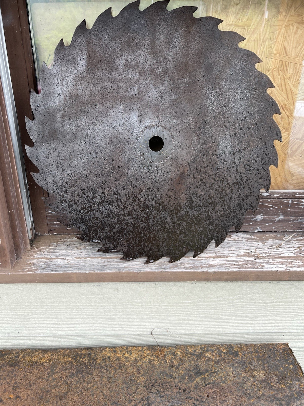 19” Circular Sawmill Blade. Perfect For Painting An Crafts Or Garden Art