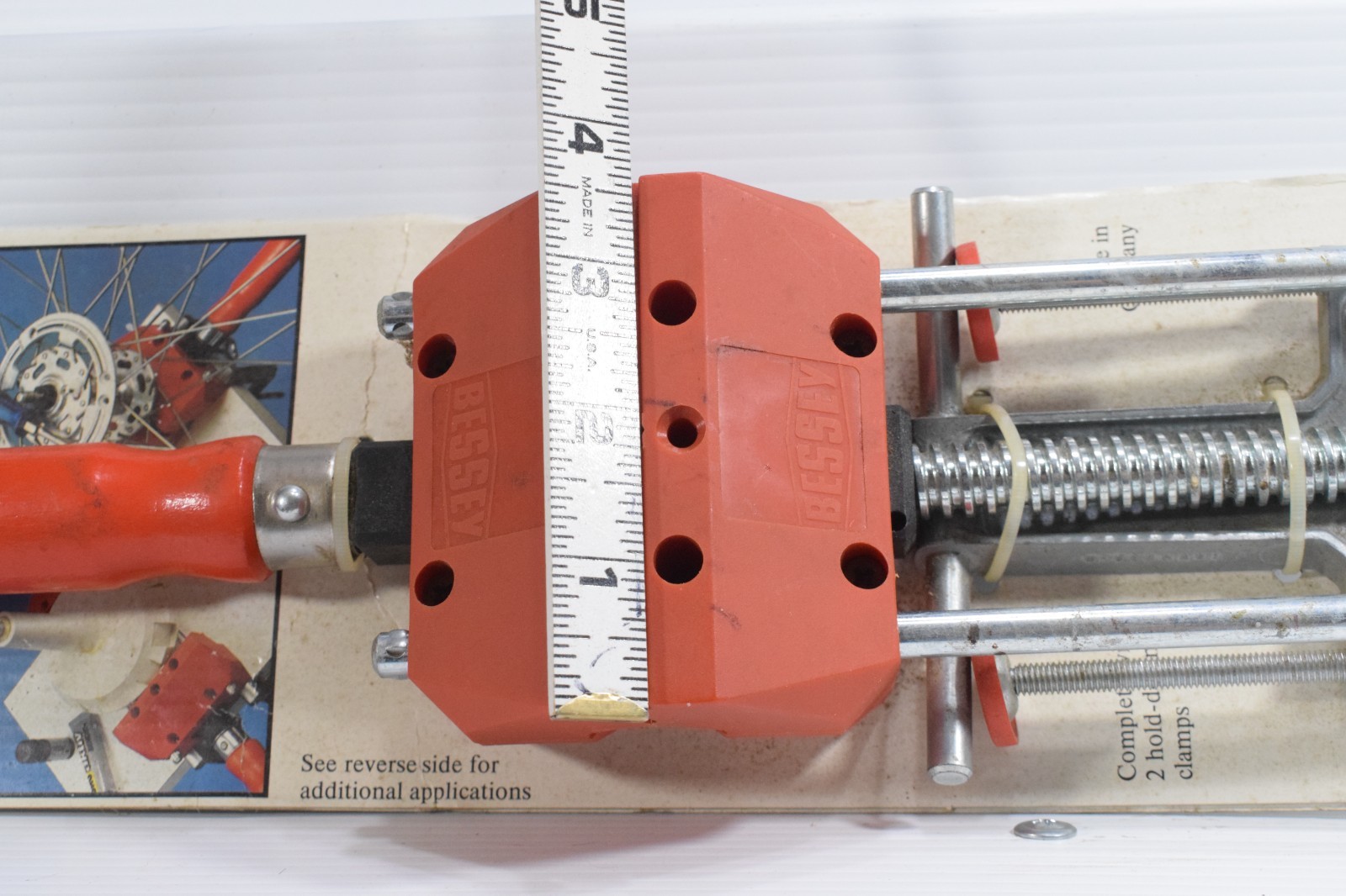 BESSEY CLAMP VISE TABLETOP MOUNT GRIP FLAT ROUND ANGLED PARTS WOOD WORK SHOP S10