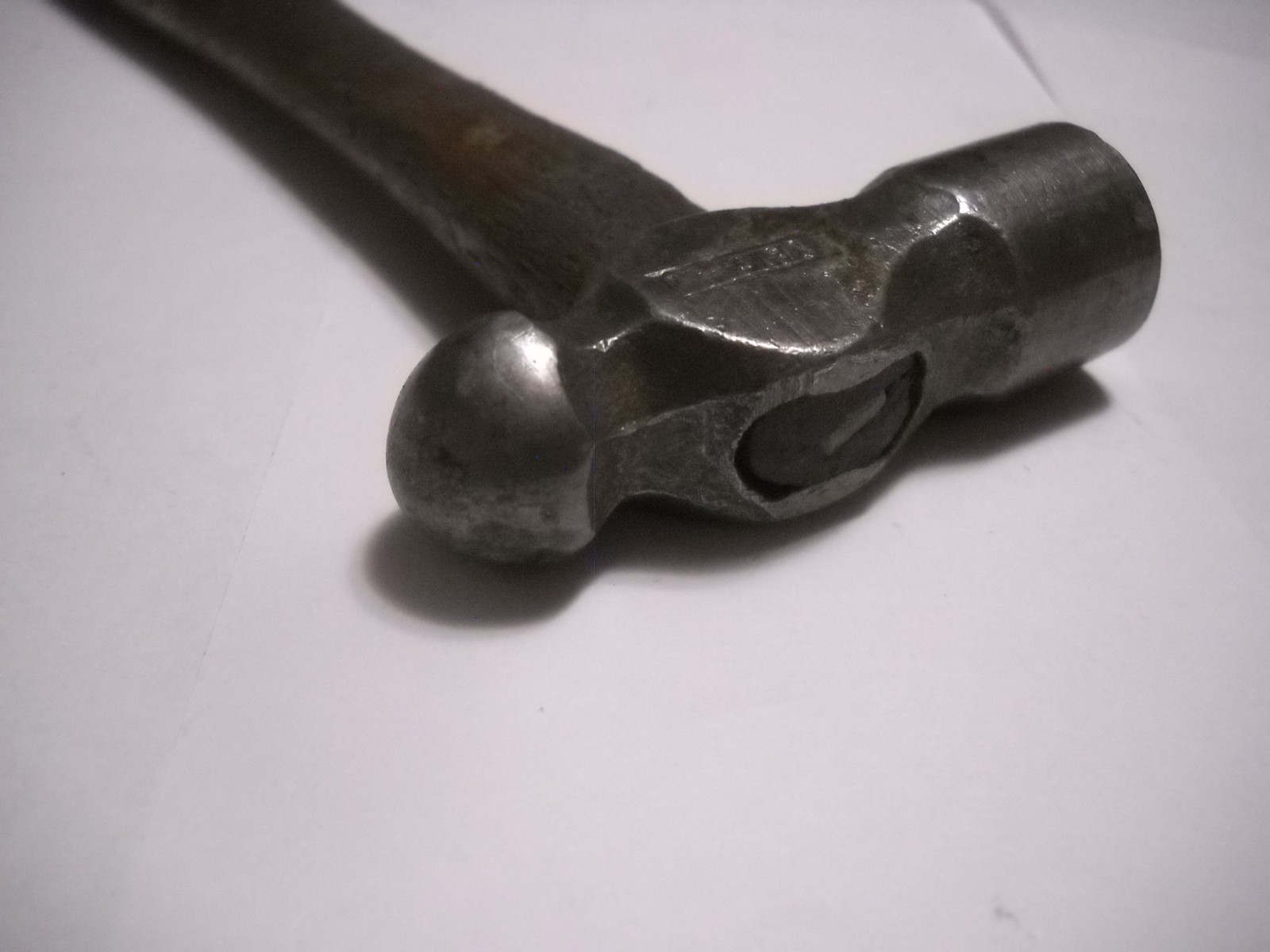 Vintage 4 oz Vaughan USA Made 10 3/8″ Ball Peen Hammer W/Original Handle