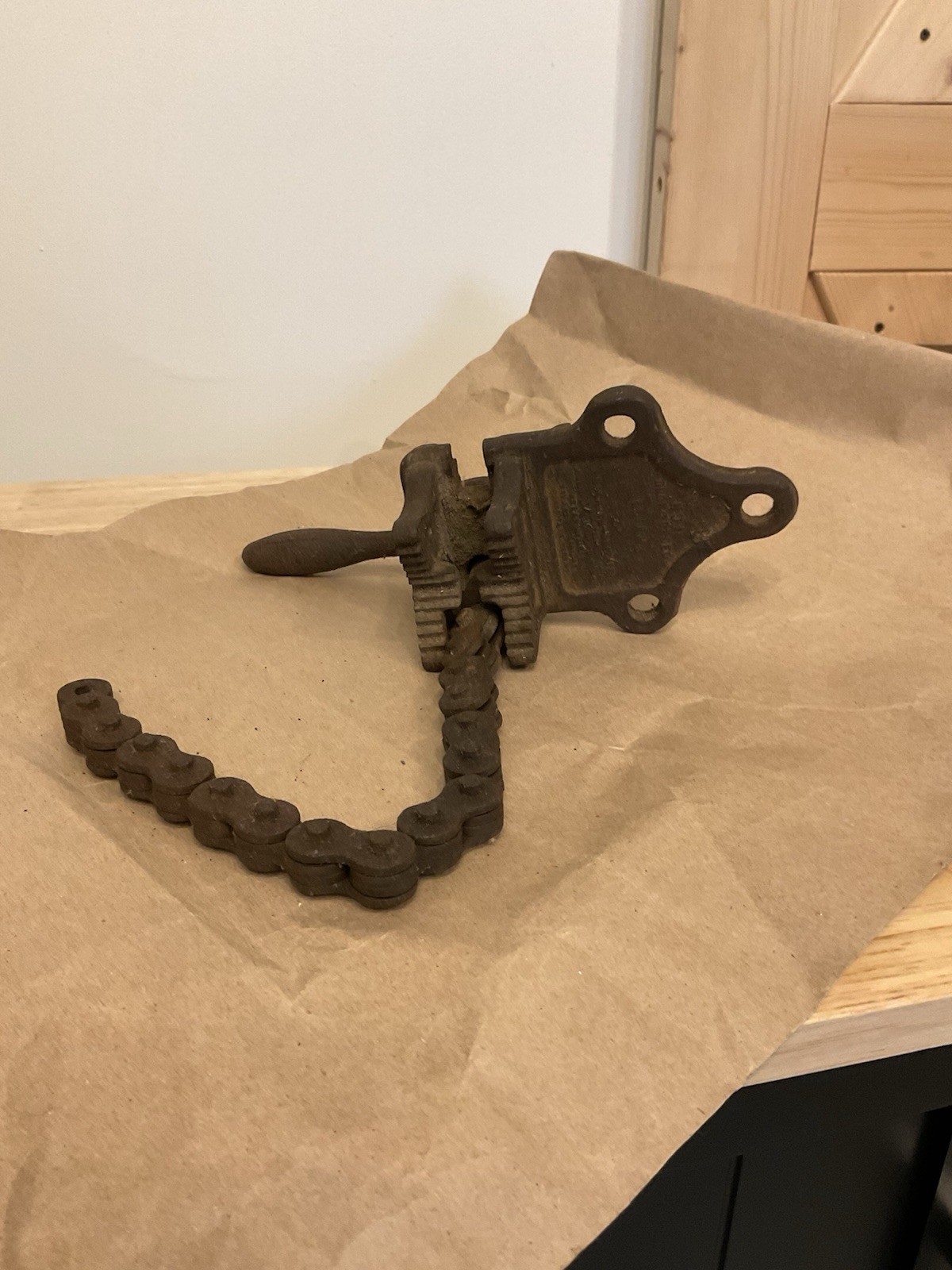 Vintage J.H. Williams Vulcan No.1 Chain Pipe Vise