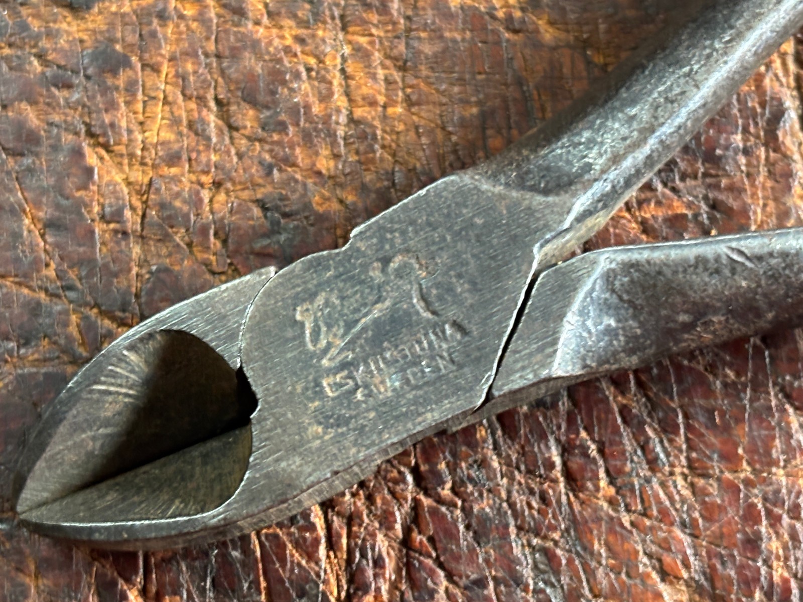 Vintage Berg Side Cutters 5-1/2″ No.1525 Made in Eskilstuna Sweden