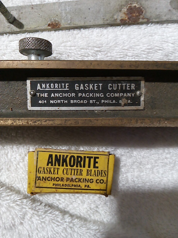 Vintage Ankorite Gasket Cutter Kit w/ Extra Blades & Misc in Case