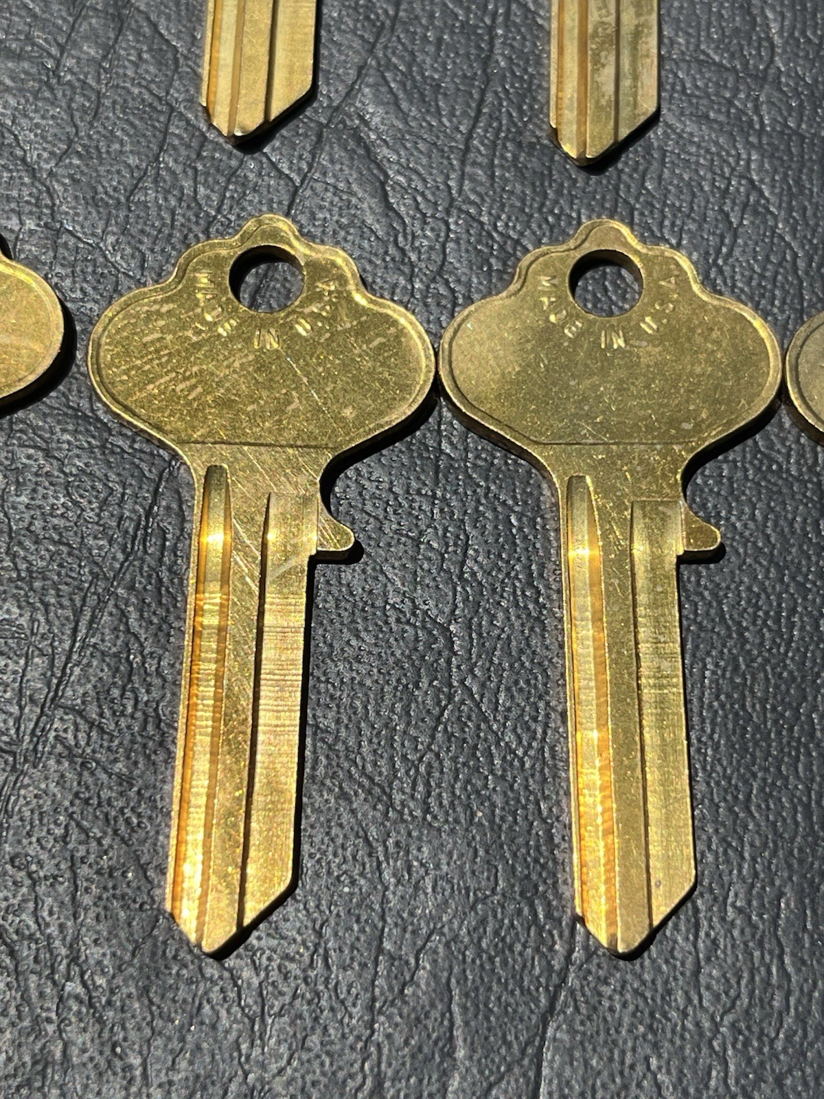 Key Blank ESP IN28 IN10 1054FN Lot of 16 Pieces Uncut Cabinet Desk Mailbox Locks