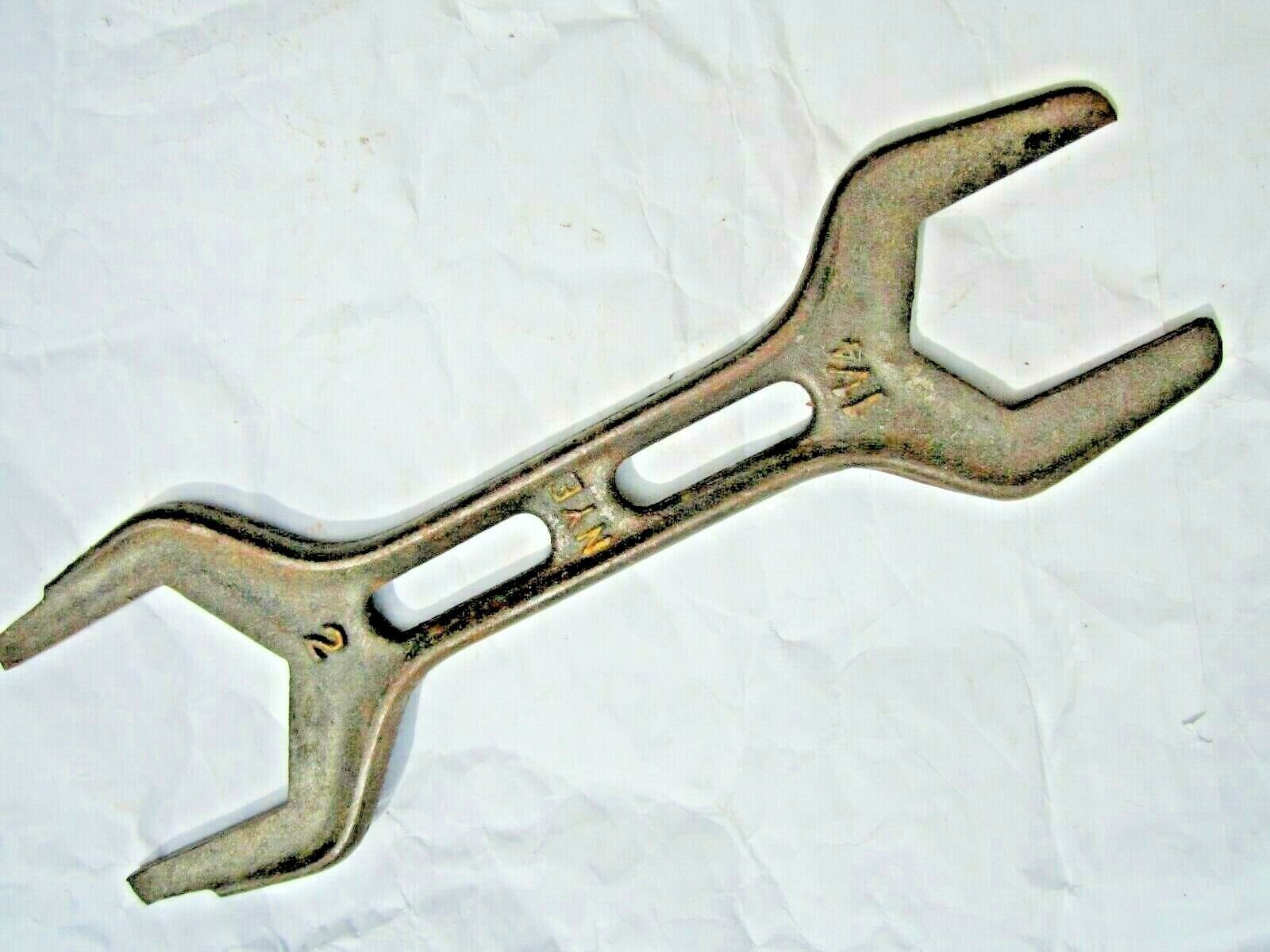 ANTIQUE 1930’s NYE P935 PLUMBERS CLOSET SPUD WRENCH 11 1/2″ LONG TOOL