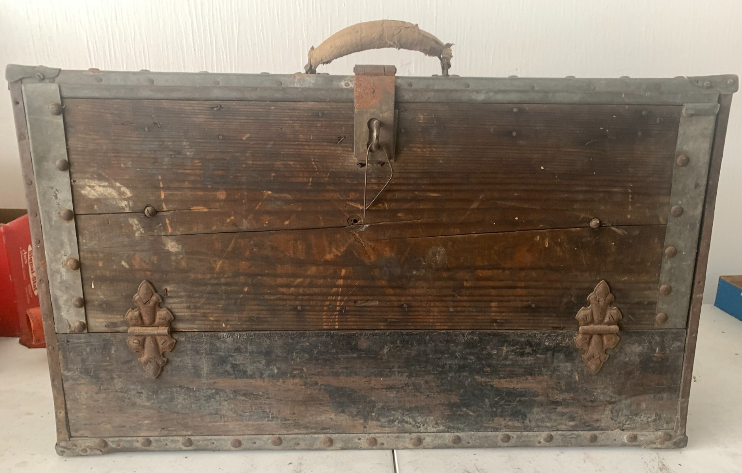 Antique Primitive Carpenters Wood Tool Chest Storage Trunk w Drawers & Handle