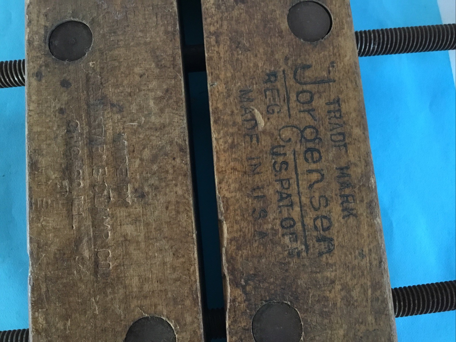 Vintage Jorgensen Clamp Company 10″ Adjustable Screw Wood Clamp 2500B USA made